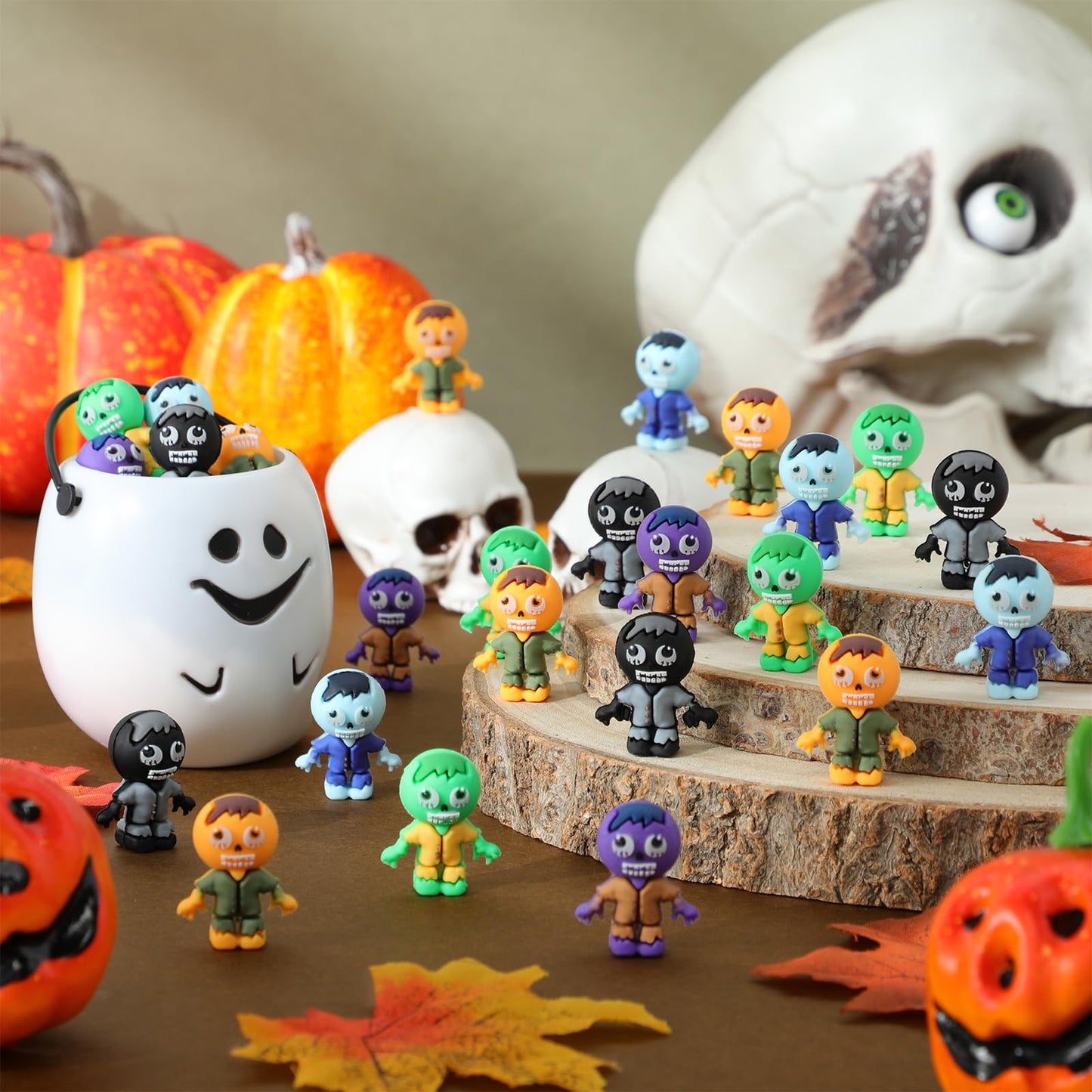 VioraWhite 60 Pcs Halloween Mini Zombies Figurines Tiny Zombies Figures to Hide and Seek Little Statue for Spooky Haunted House