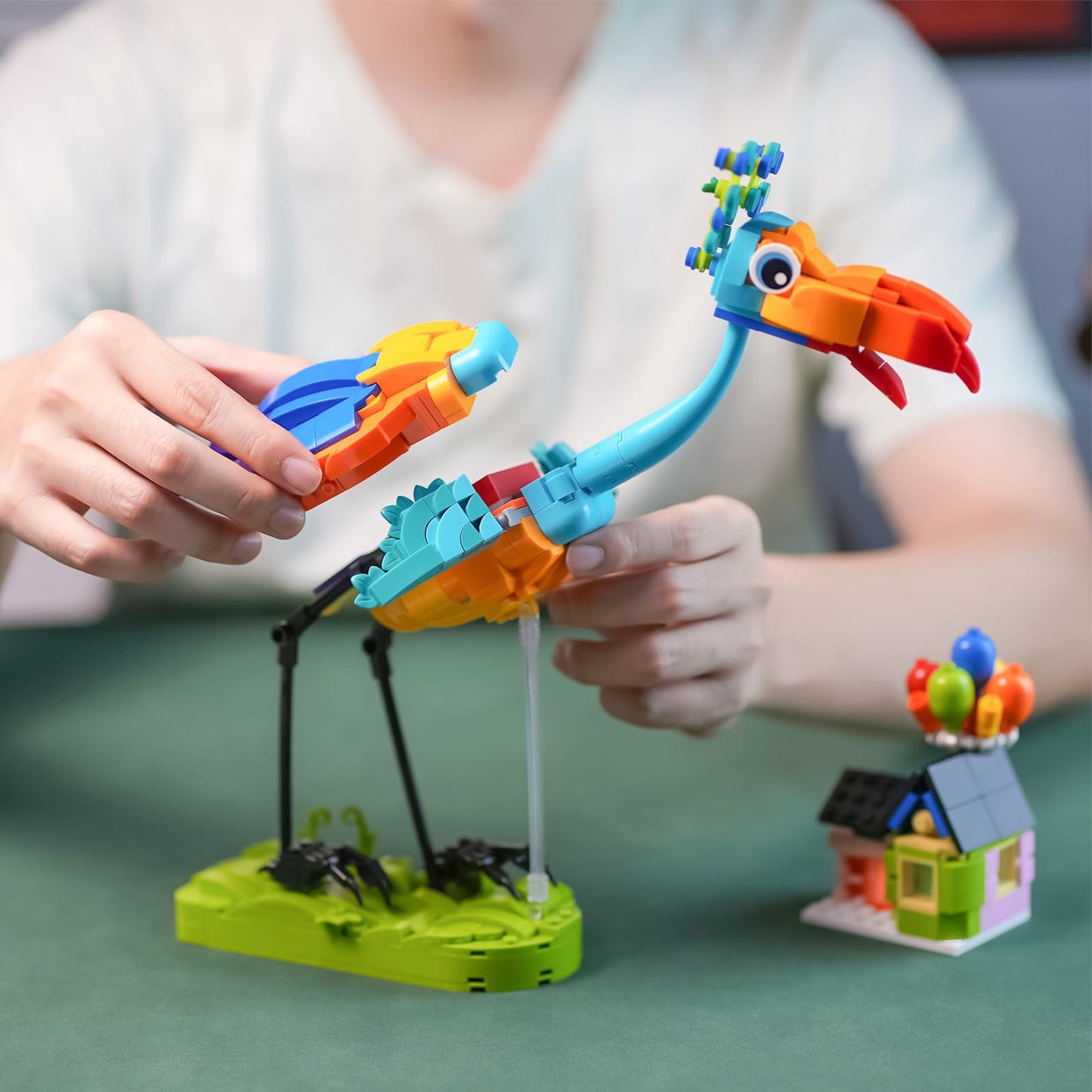 Enjbrick Kevin Bird Up House Building Sets For Adults,Cute Movie Animal Building Toy Set For Girls And Boys Age 8-14 Years Christmas And Birthday Gifts 602 Pcs