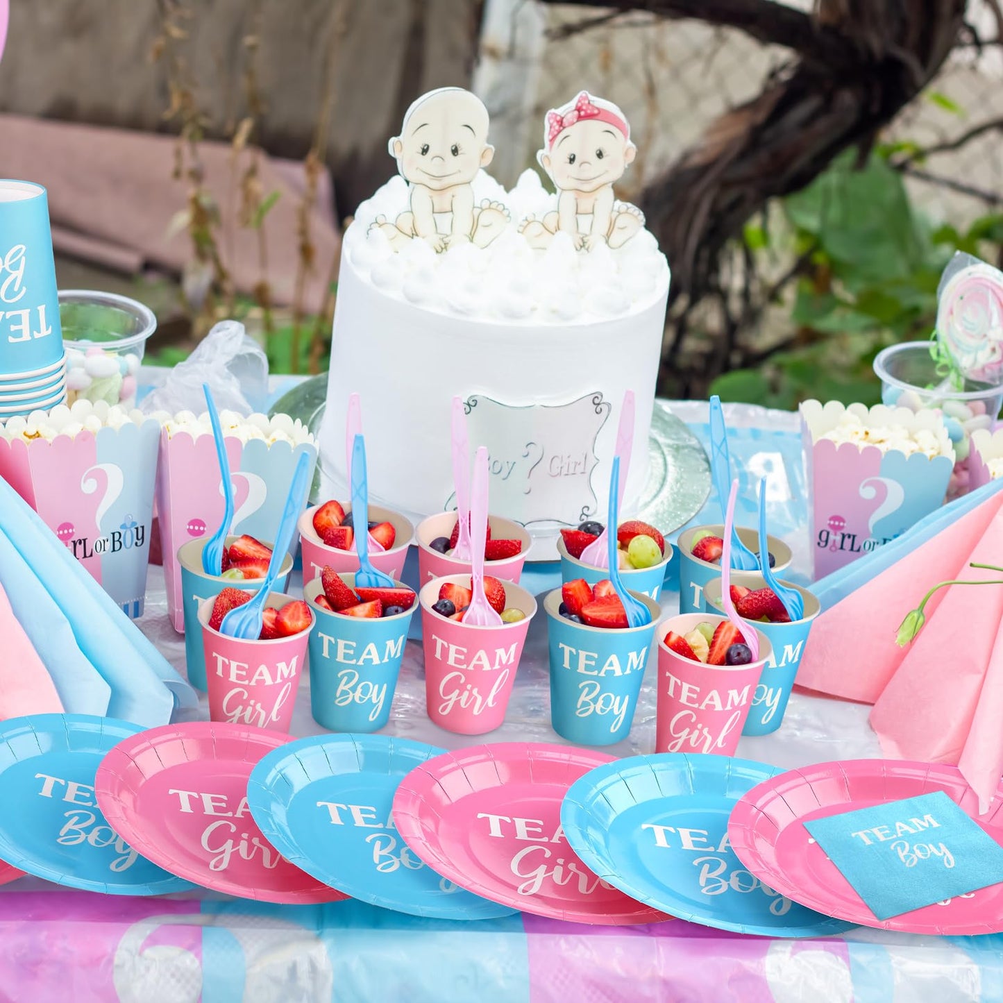 200 Pieces Party Supplies Tableware Set Patterns Printed Plates Napkins Cups Table Decorations for Baby Shower Birthday Party (G