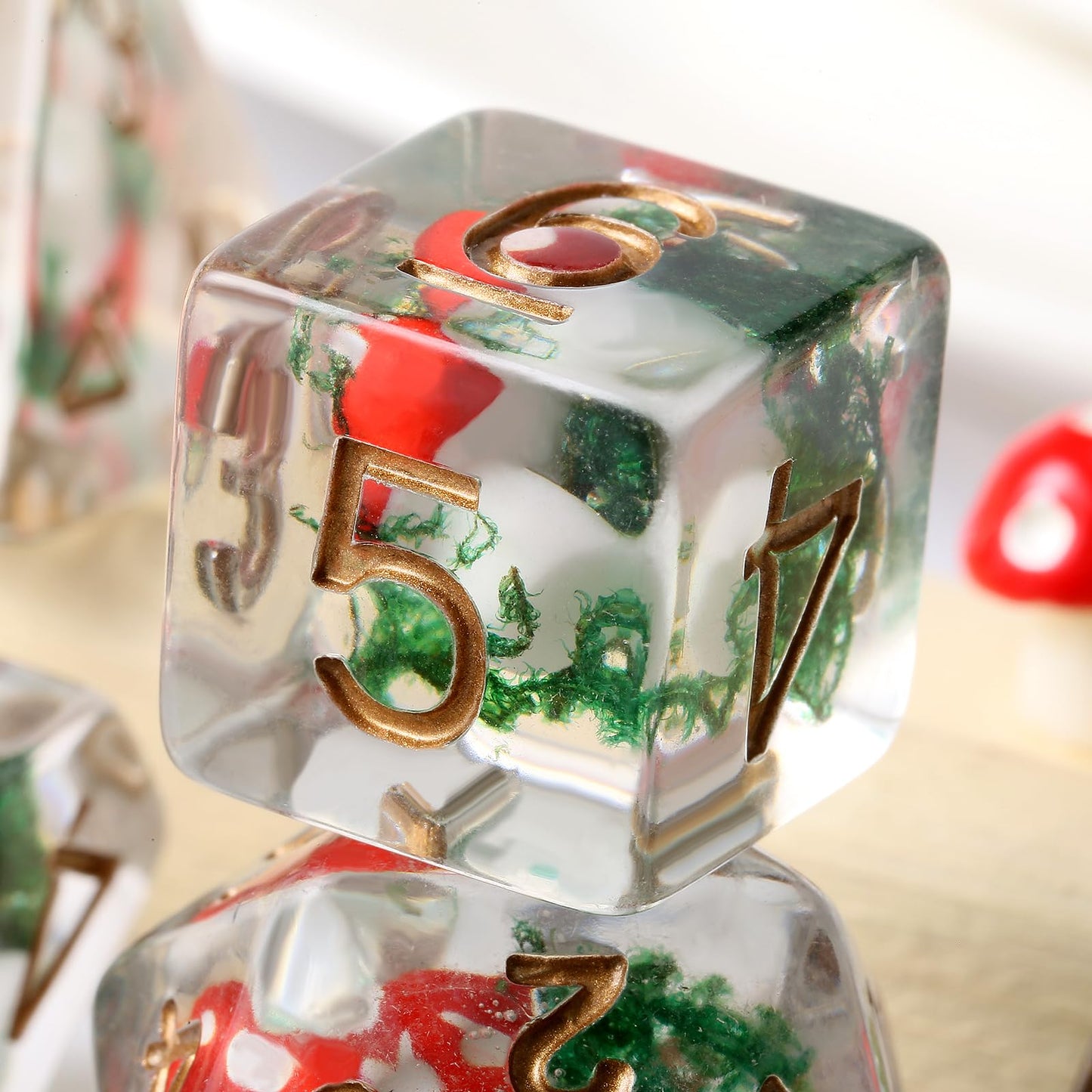 Mushroom Dice Set D&D, DNDND 7PCS Resin D&D Dice Set with Gift Velvet Bag for Dungeons and Dragons Role Playing Games and Tablet