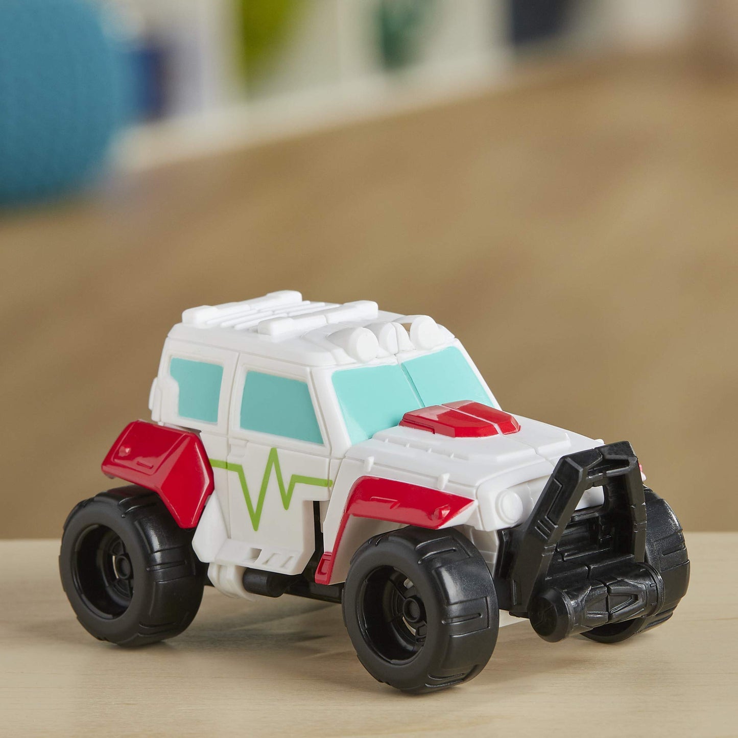 Transformers Playskool Heroes Rescue Bots Academy Medix The Doc-Bot Converting Toy, 4.5' Action Figure, Toys For Kids Ages 3 & Up
