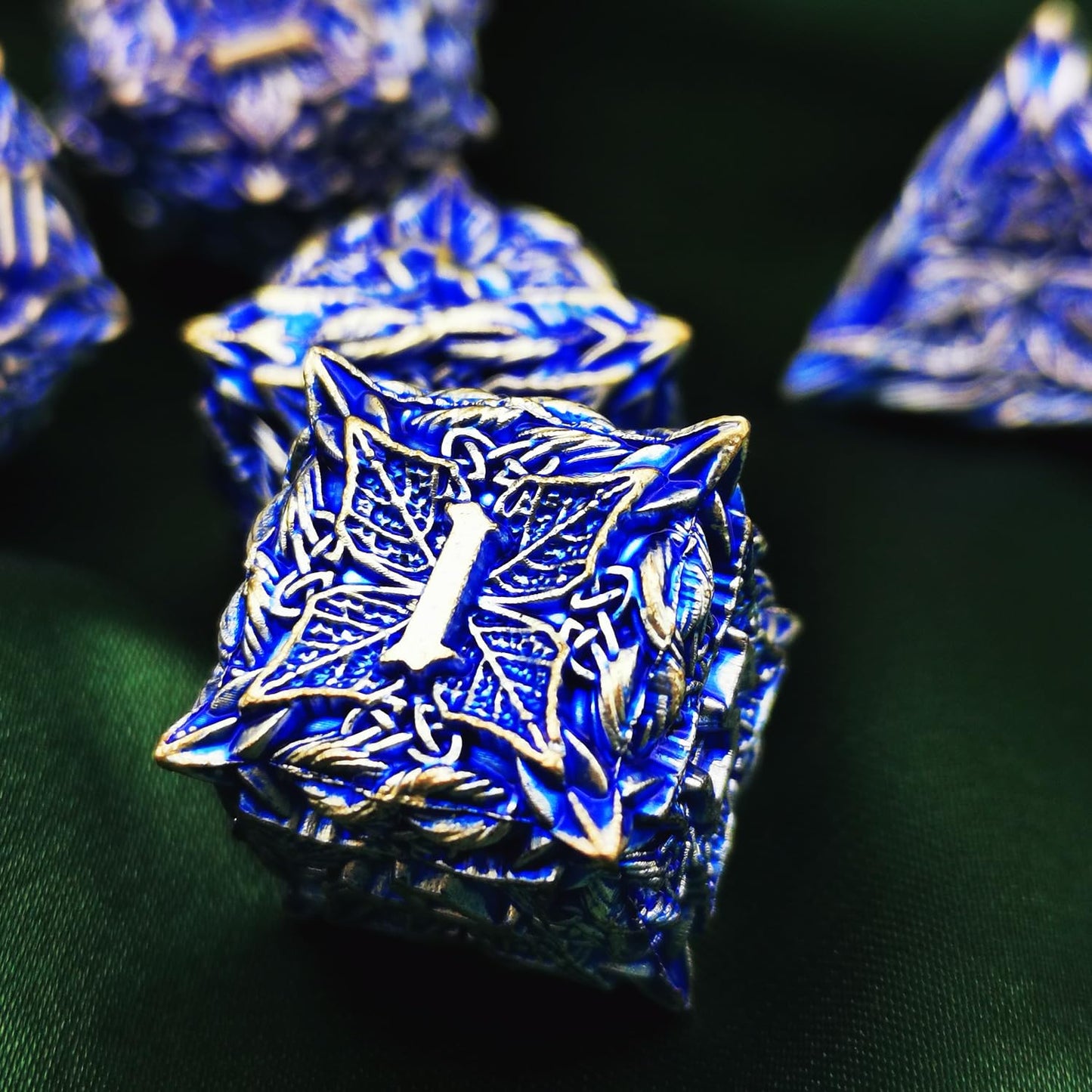 Mjdiceok Dnd Metal Dice Vine Leaf Set - 7 Role Playing Polyhedral D&D Solid Dungeons And Dragons Dice (Silver Blue)