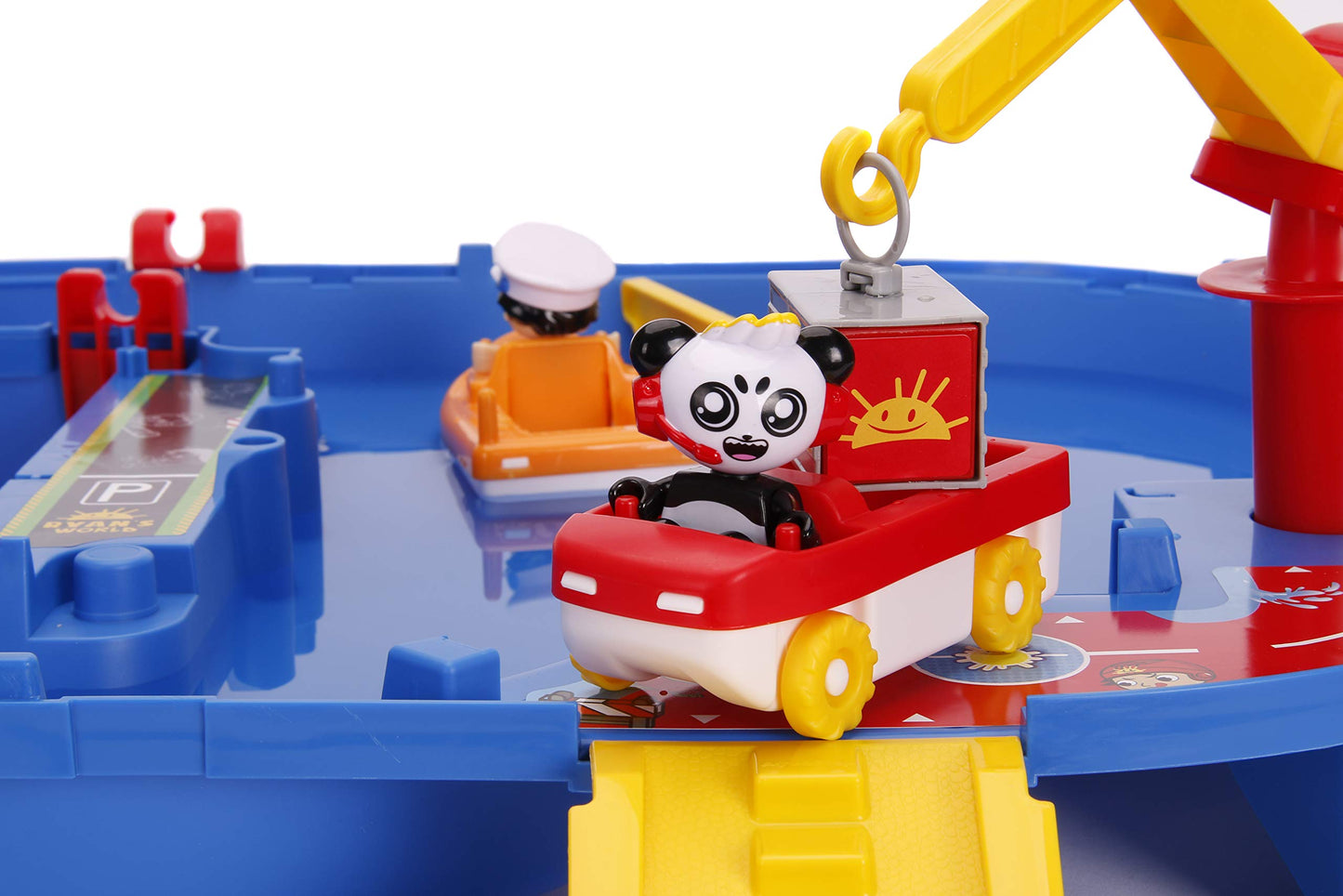 Jada Toys Aquaplay Ryan'S World Water Playset, Indoor And Outdoor Water Toy, Red And Blue Water Table, 2 Characters, 2 Boats Included 20.00 X 4.00 X 18.00 Inches