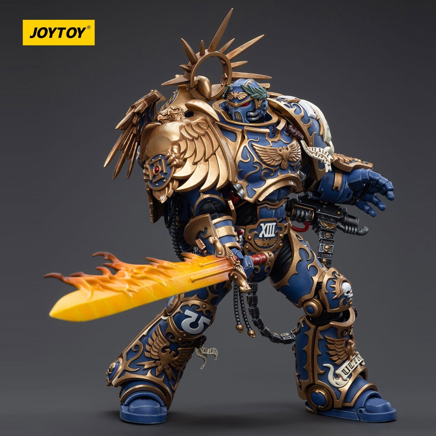Joytoy Warhammer 40K Ultramarines, Ultramarines Primarch Roboute Guilliman 1/18 Action Figure Model, Dedicated To You Who Love C
