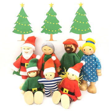 Hystyle 7 Pack Wooden Doll House With Family Dolls & Pretend Play Figures (Christmas)