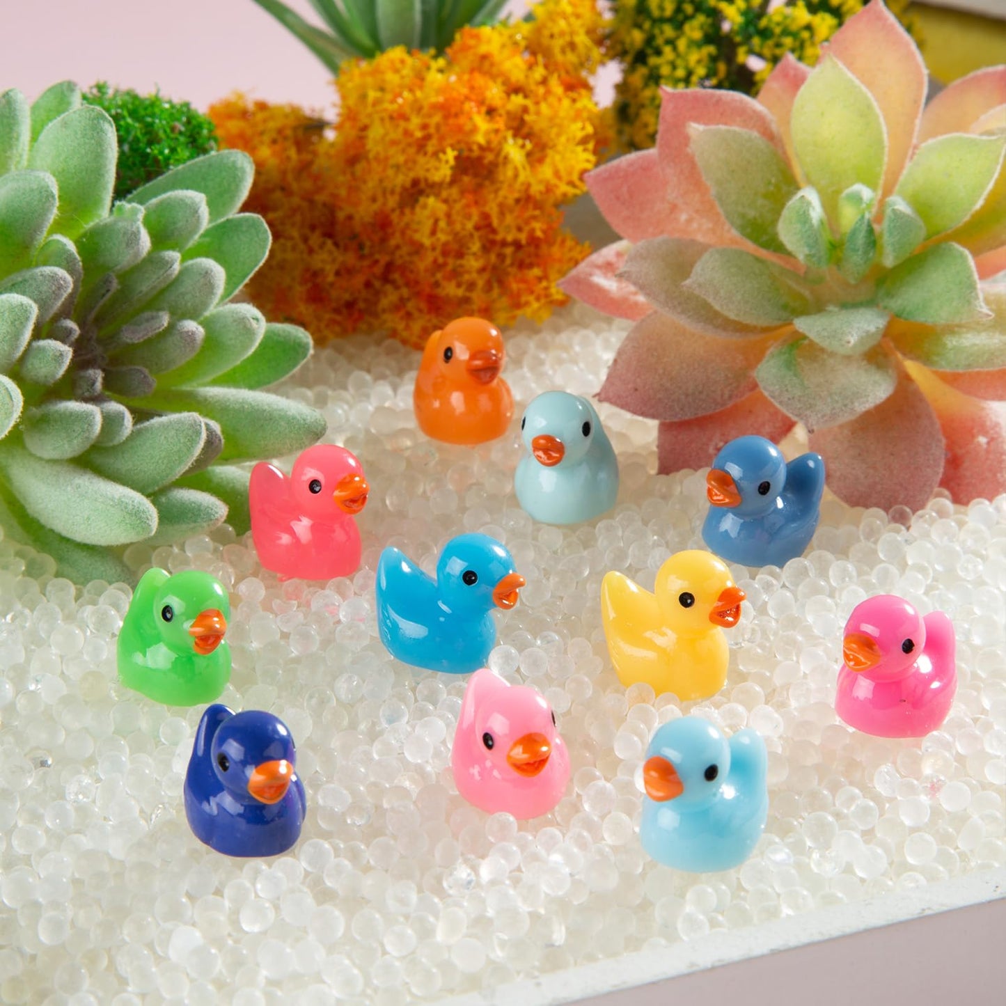 200 Pcs Mini Resin Duck Colorful Miniature Figures Micro Fairy Garden Landscape Aquarium Hide And Seek Dollhouse Cake Decoration