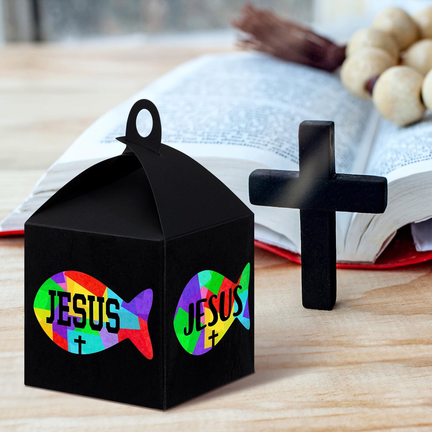 VIHOSE 16 Sets Christian Fish Craft Christian Lantern Craft DIY Faith Jesus Fish Tissue Paper Suncatcher Kits Religious Hanging