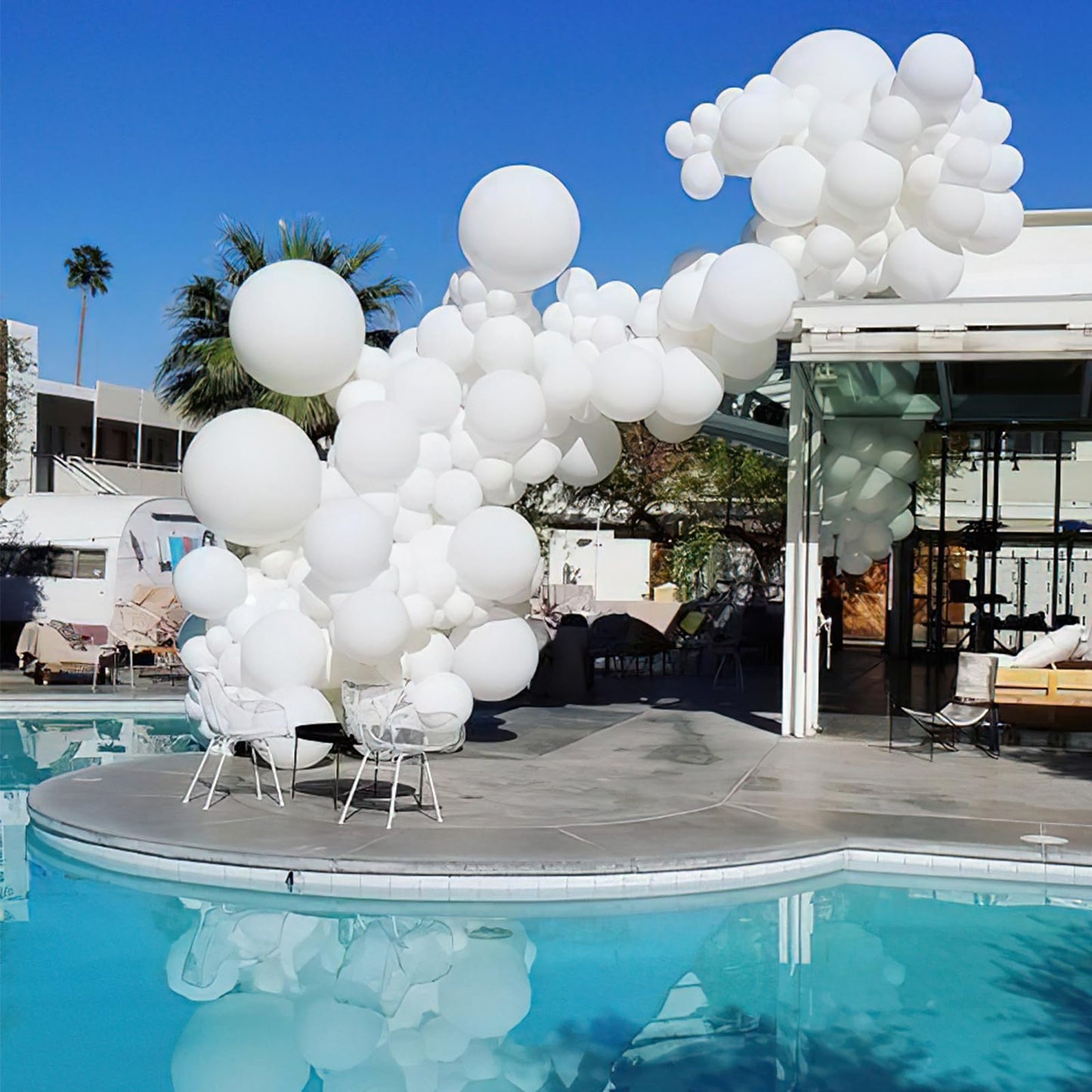 Partywoo White Balloons, 85 Pcs Matte White Balloons Different Sizes Pack Of 18 Inch 12 Inch 10 Inch 5 Inch White Balloons For Balloon Garland Or Balloon Arch As Birthday Party Decorations, White-Y13