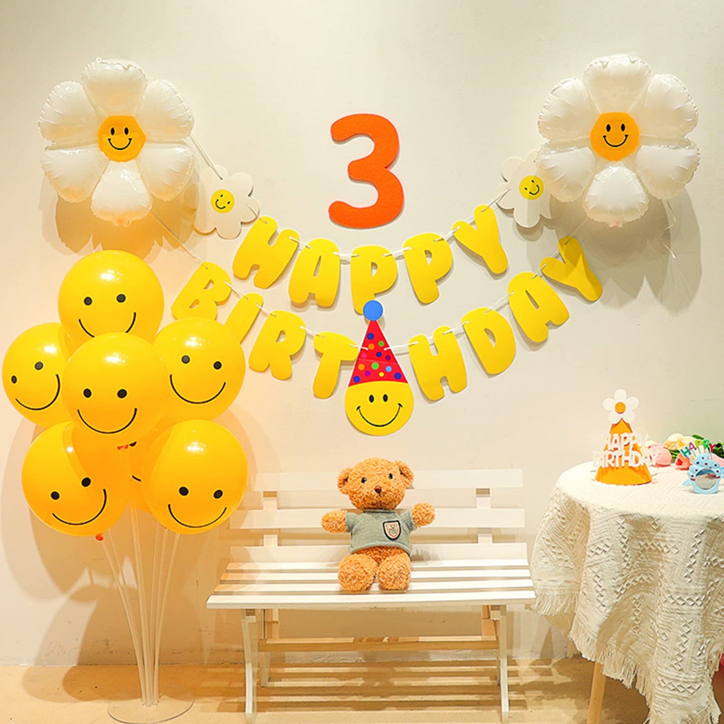 Daisy Balloons With Smile, 12 Pcs Groovy Boho White Flower Balloon Party Decorations For Birthday Wedding Party D Cor For 60S H