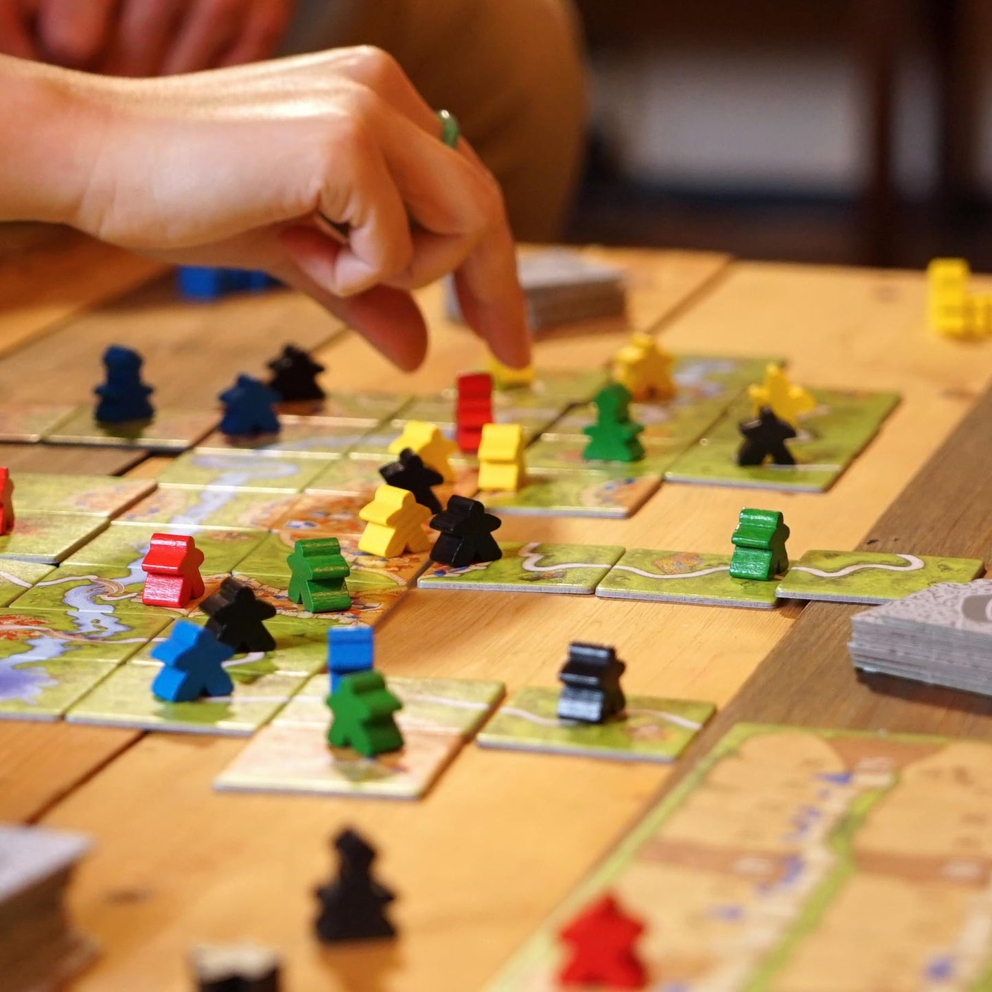 Z-Man Games Carcassonne Board Game | Strategy Game for 2-5 Players | Ages 7+ | Standard Size | Multi-Color