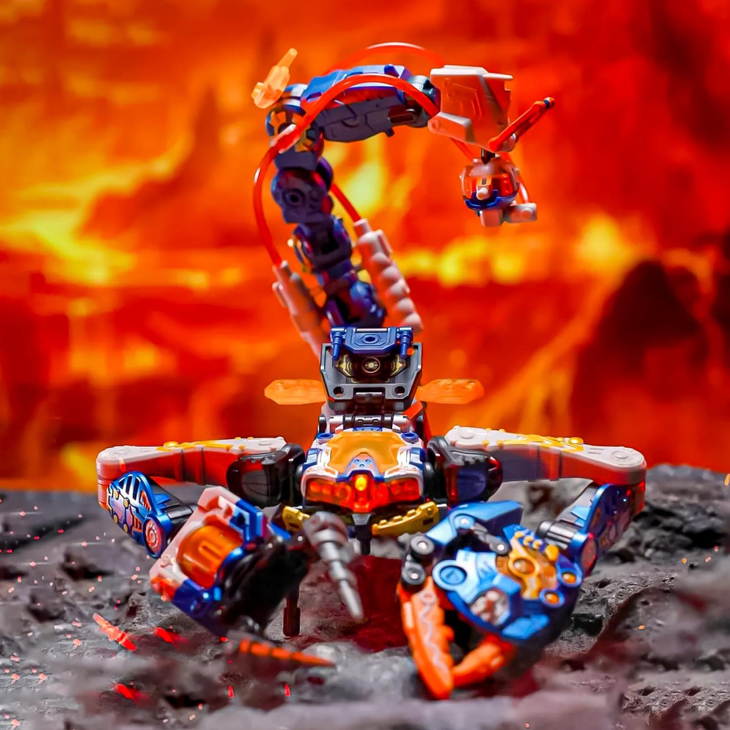 52Toys Beastbox Bb-60 Hurrican Deformation Toys Action Figure, Converting Toys In Mecha And Cube, Perfect Birthday Party Gift For Teens And Adults, Based On Scorpions