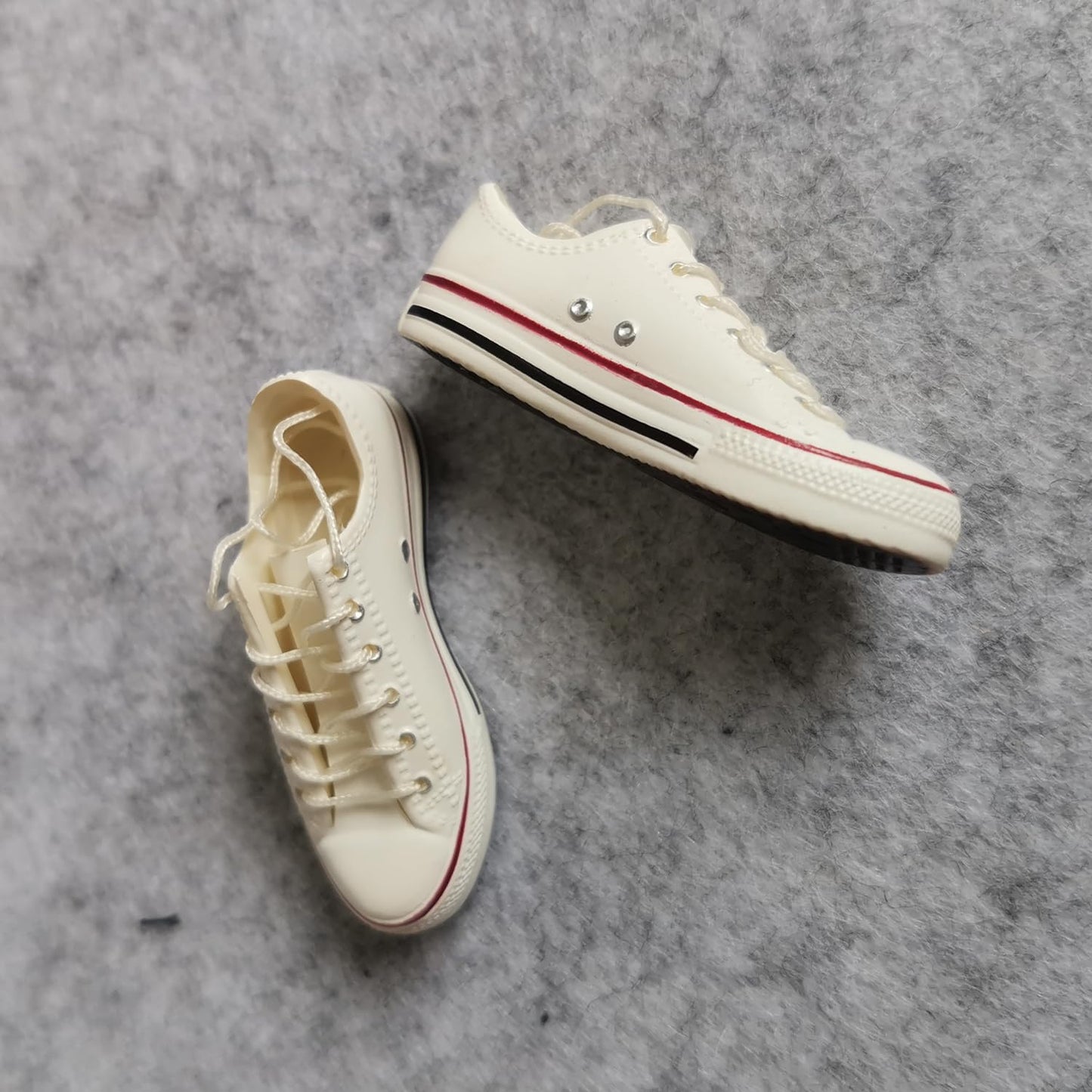 1:6 Scale Figure Shoes Sneakers Shoe For 1/6 12 Inch Male Action Figure Toy (White)