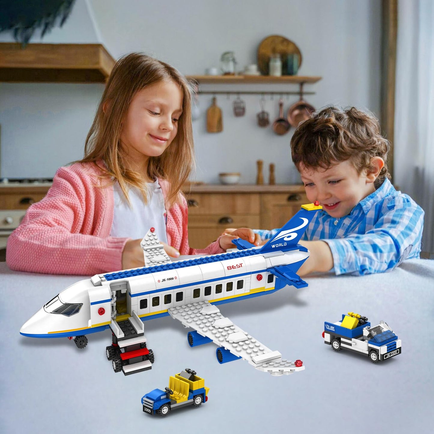 Wingift 491 Piece City Passenger Airplane Building Set, 6 In1 Airplane Bricks Toy-Airbus, Creative Building Projects With Shuttle Bus, Baggage Truck, Top Stem Toy For Boy And Girl Ages 6 7 8+