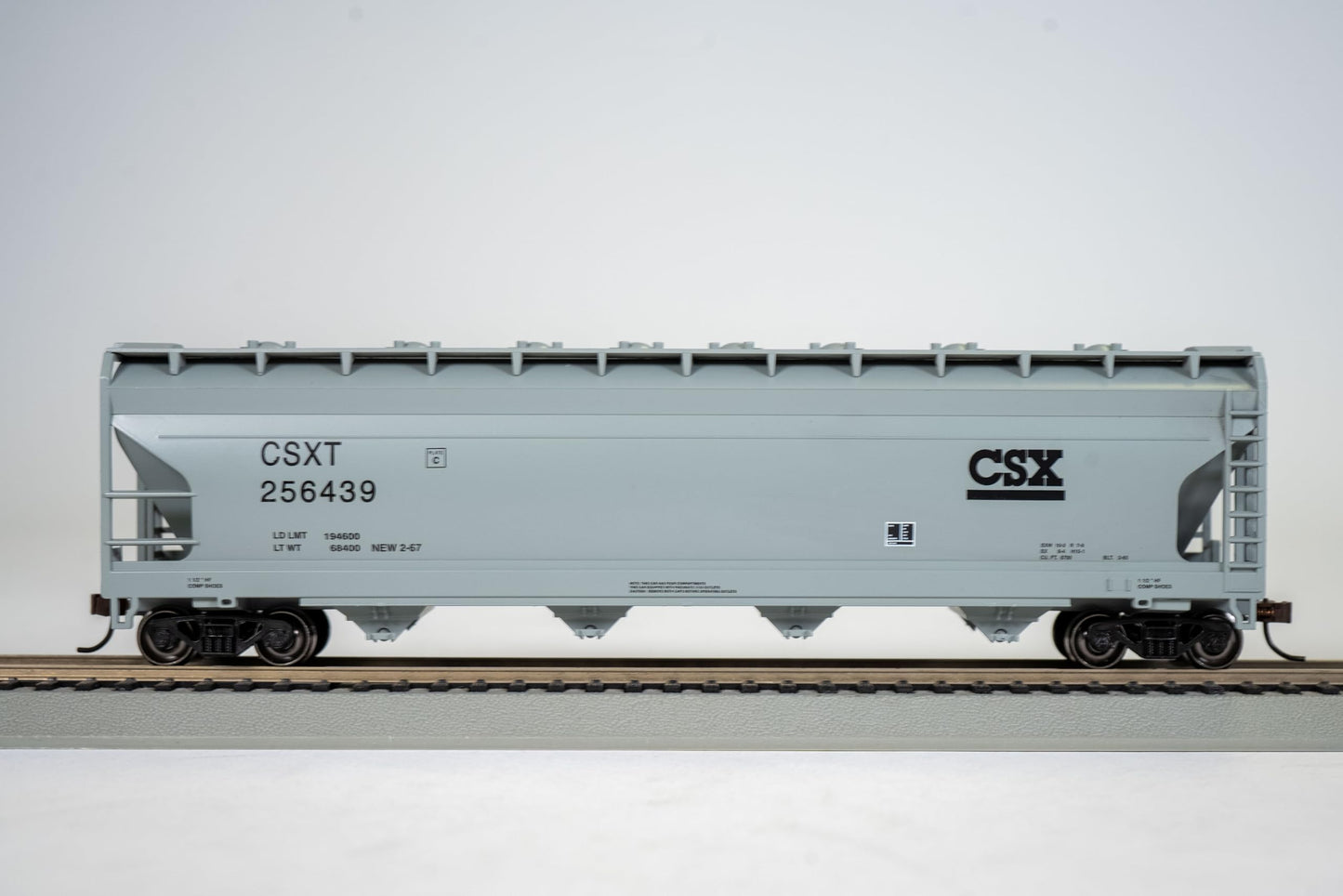 Bachmann Industries Csx #256439 Acf 56' Center-Flow Hopper (Ho Scale Train)
