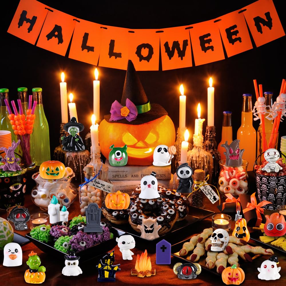 50pcs Halloween Mini Resin Figures 50 Styles Tiny Resin Figurines Little Small Figures to Hide Pumpkin Ghost Skull Miniatures Bu