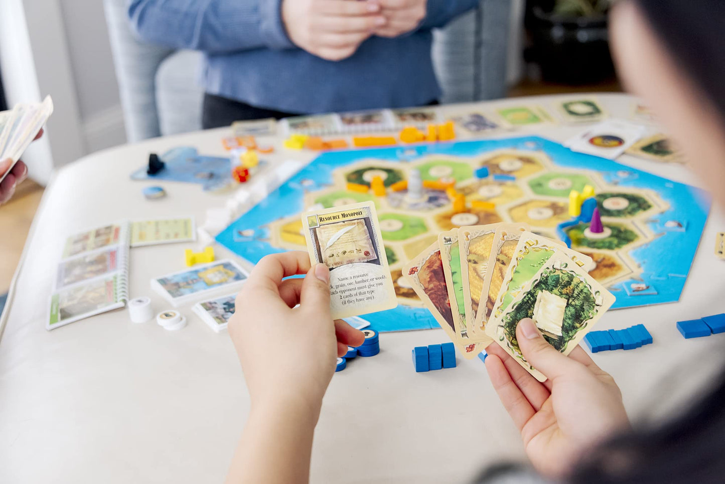 CATAN Cities & Knights Board Game Expansion - Strategy Game for 3-4 Players, Ages 12+, 90 Min Playtime, Various Colors, Model CN1077