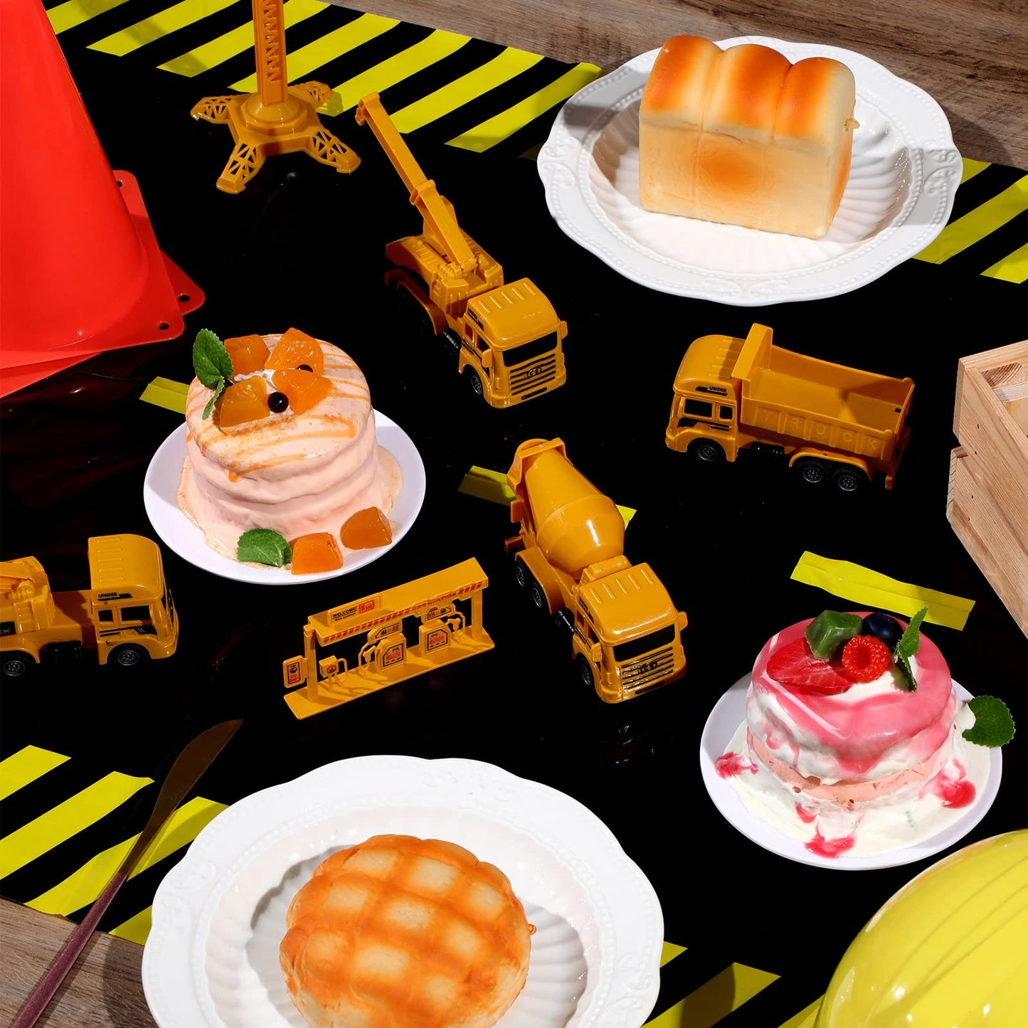 Racetrack Floor Running Black Racer Party Decoration Mat Road Table Runner Long Racetrack Tablecloth Drag For Party (Classic Sty