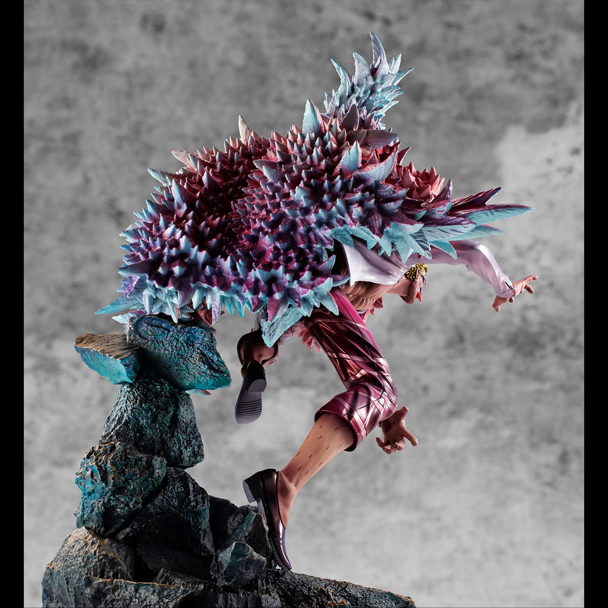 Megahouse - One Piece - Wa-Maximum - Heavenly Demon Donquixote Doflamingo (Limited), Portrait Of Pirates Collectible Figure