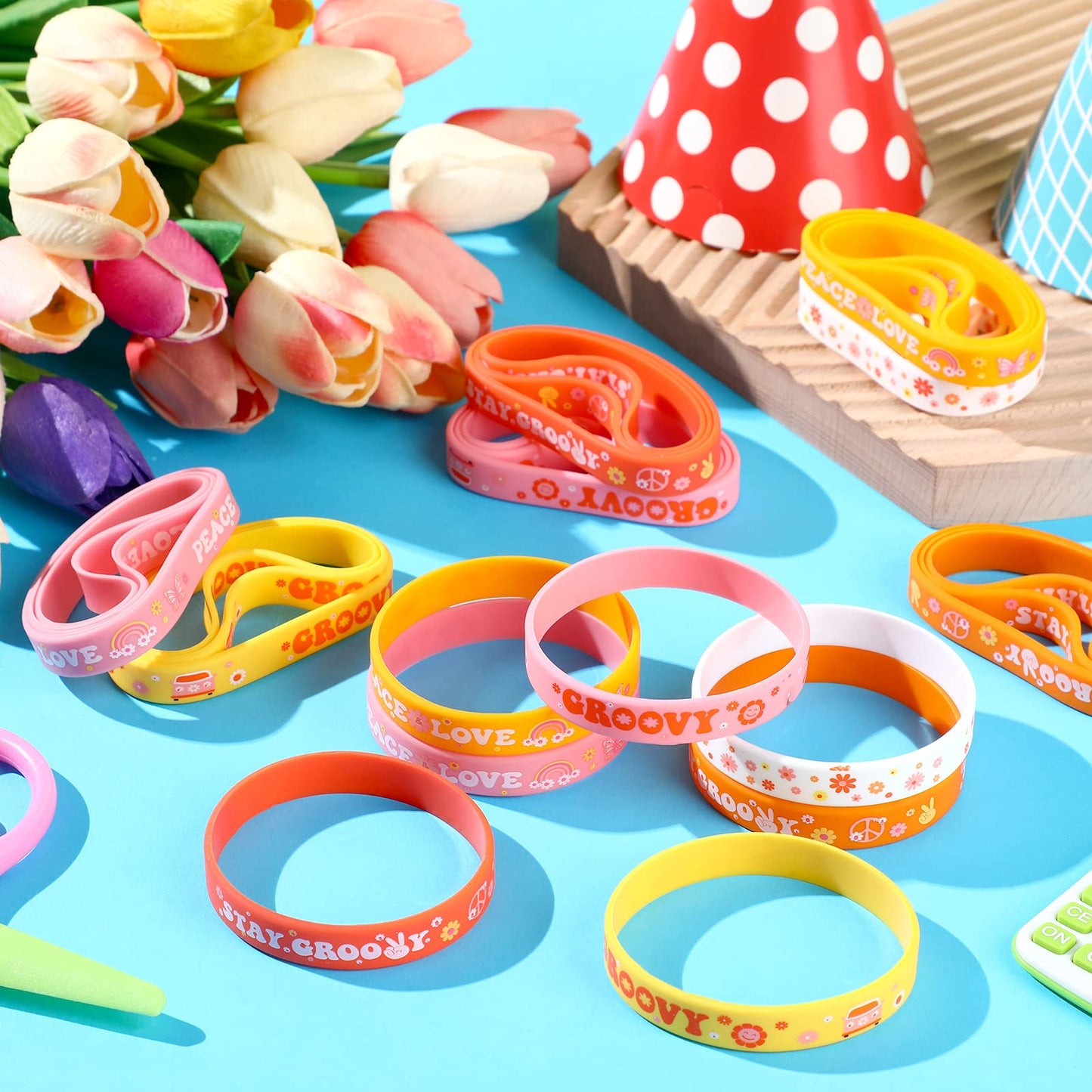 Sasylvia Hippie Boho Silicone Bracelets Groovy Retro Wristbands Hippie Rainbow Bracelets Daisy Flower Peace And Love Wristbands