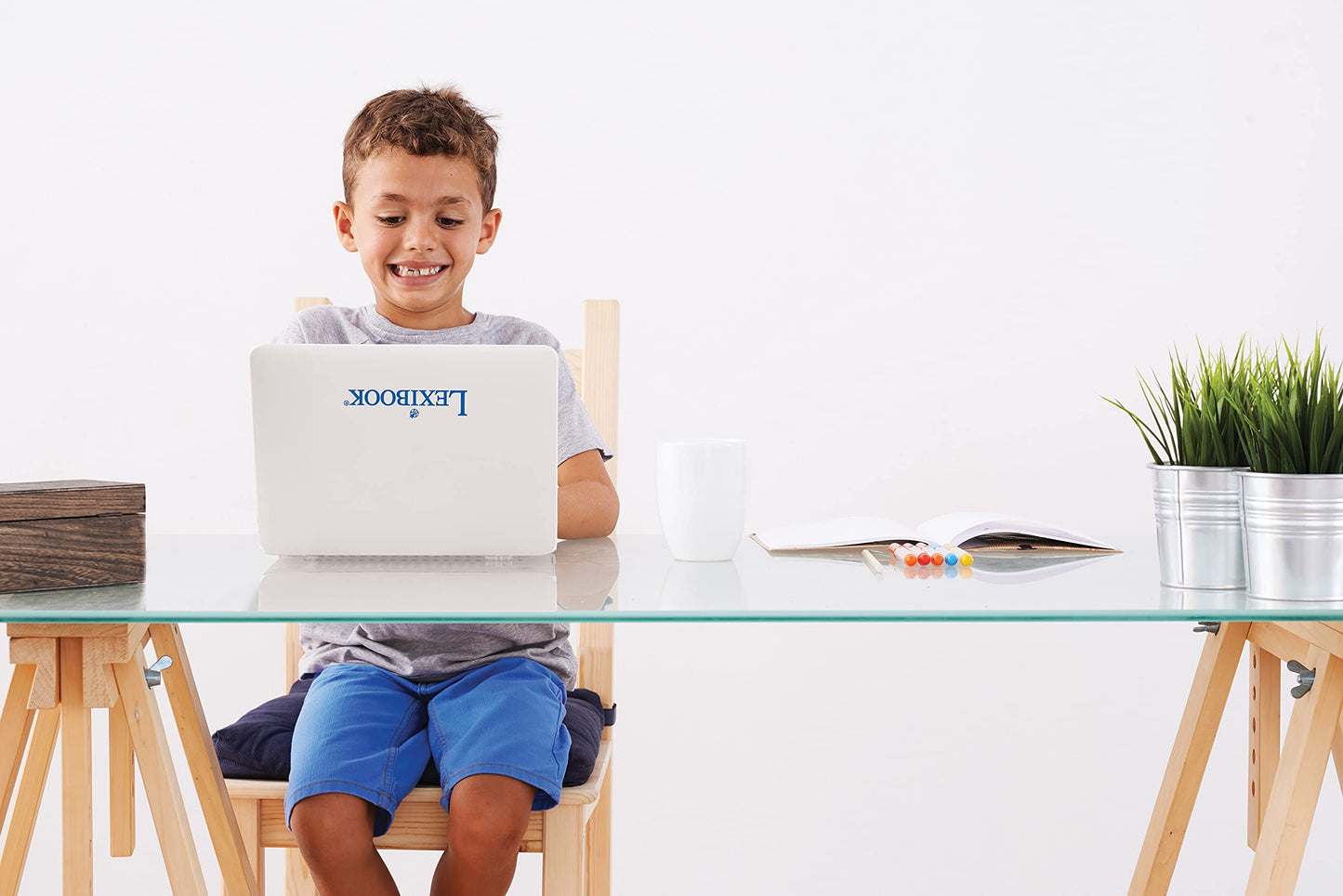 Lexibook - Educational And Bilingual Laptop Spanish/English - Toy For Children With 124 Activities To Learn Mathematics, Dactylography, Logic, Clock Reading, Play Games And Music - Jc598I2