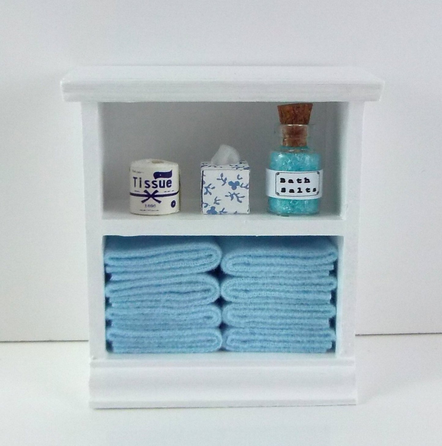 Town Square Miniatures Dolls House Miniature Furniture Small Shelf Unit & L Blue Bathroom Accessories