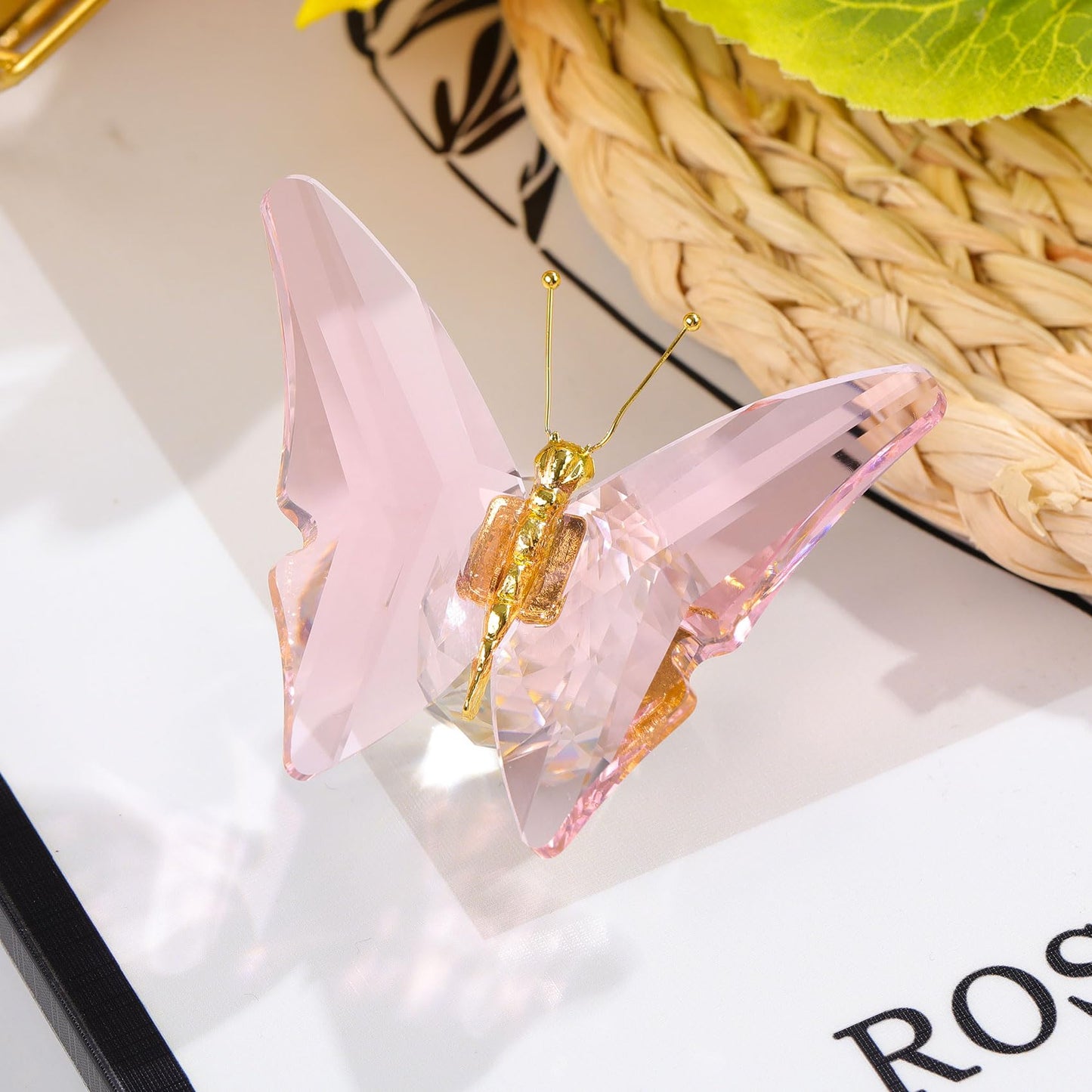 Movdyka Crystal Butterfly Decor Figurines Gifts For Women, Pink Glass Butterfly Craft Desk Office Dcorations Table Centerpieces,