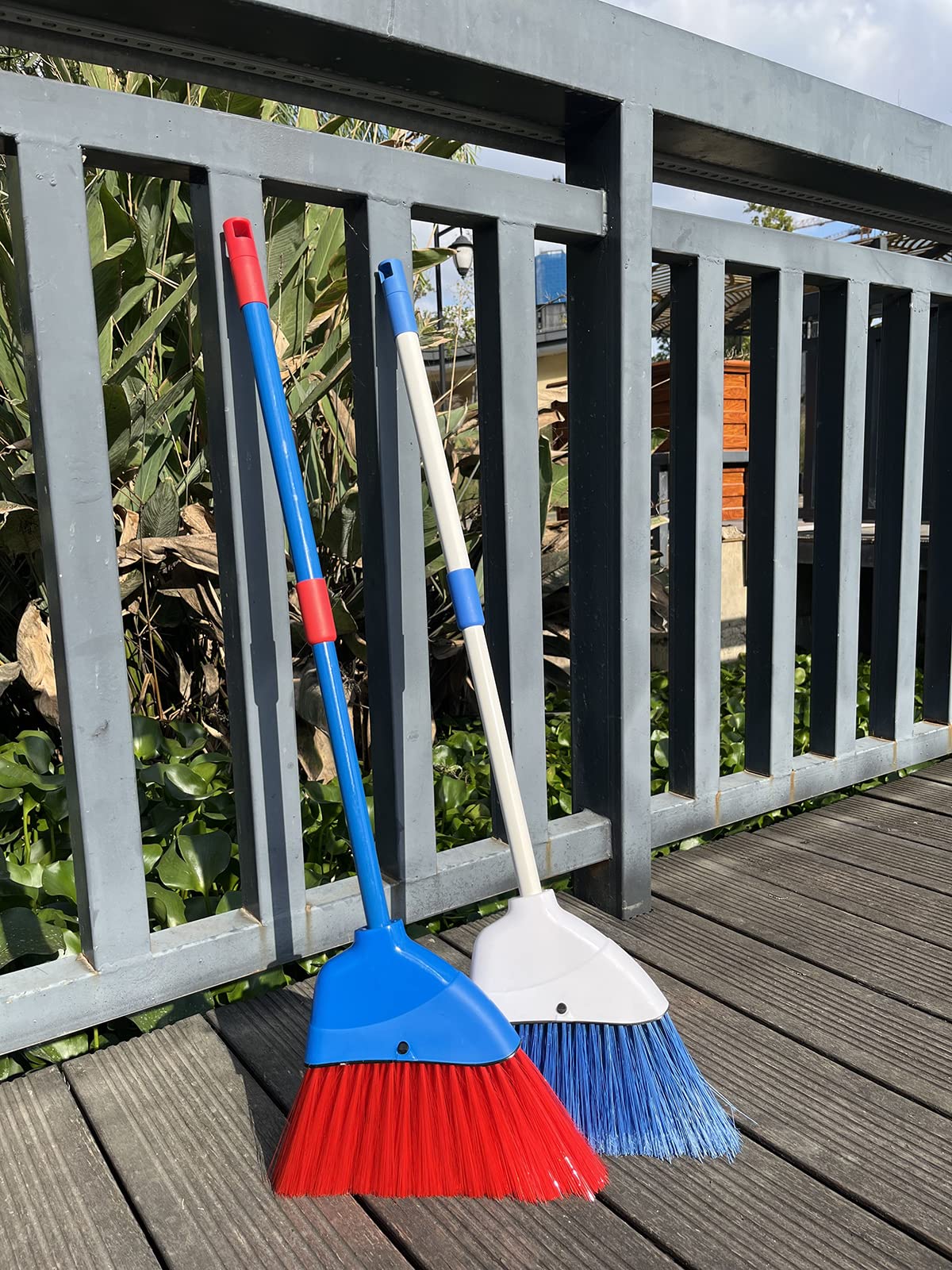 Xifando Kids Broom-Housekeeping Cleaning Tool For Kids Pretend Playing,Retractable Small Broom For Littler Helper(White+Blue)