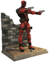 Diamond Select Toys Marvel Select: Deadpool Action Figure,Red,Black,Standard