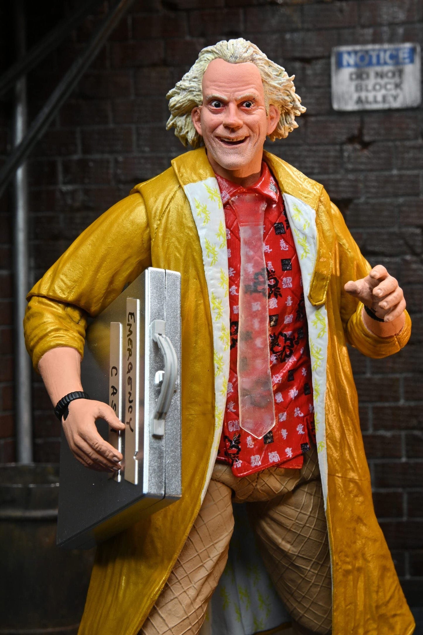 NECA Back to The Future Ultimate Doc Brown Action Figure 18cm Multicolor PVC Model 200377
