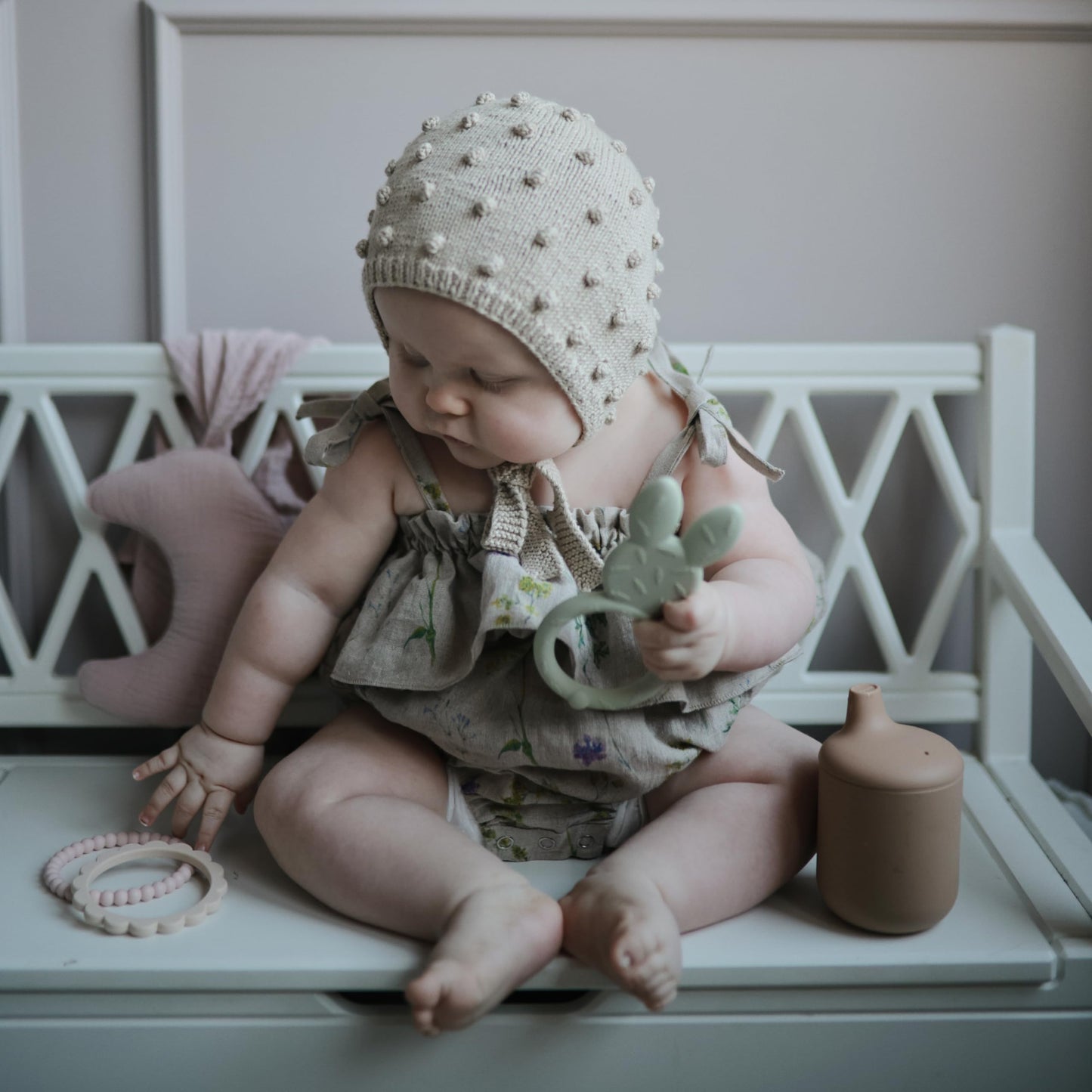 Mushie Pearl Teether Bracelet | 3-Pack (Linen/Peony/Pale Pink)