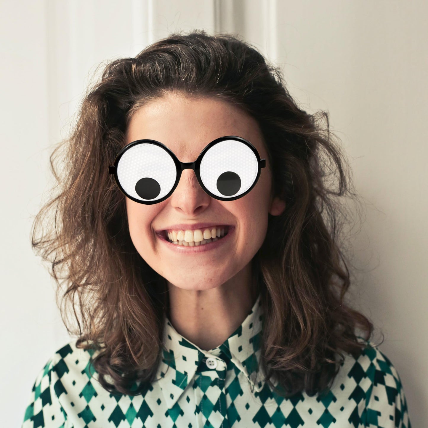 Hohajiu Googly Eyes Glasses, Funny Glasses Pranks Toy, Novelty Shaking Giant Eye Glasses, Funny Costume Accessories For Dress Up Party, Halloween Or Birthday Party Favors, Party Supplies (12 Pcs)