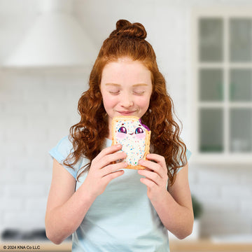 Cookeez Makery Pop-Tarts Toasty Treatz Toaster With Scented Plush, Make A Soft & Squishy Surprise Pop-Tart Plush Friend, Pop In