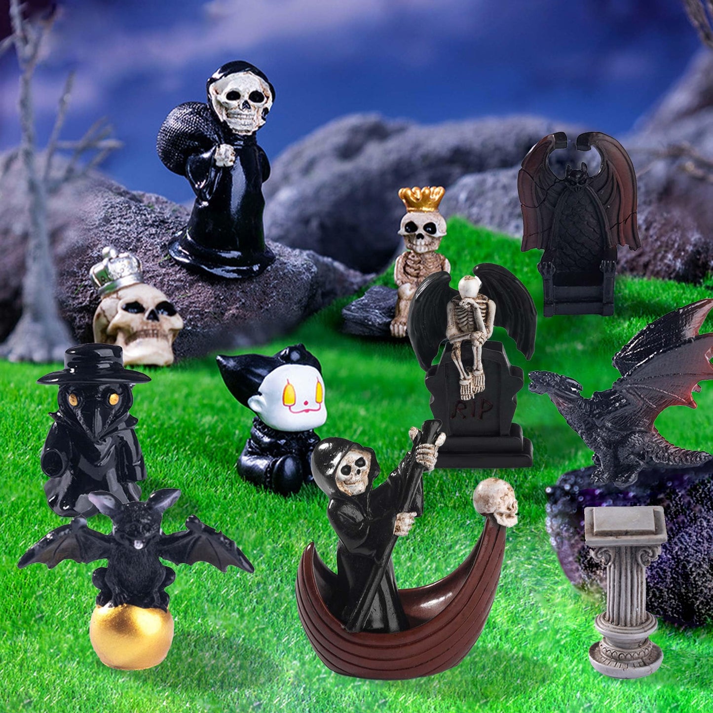 Kisoy 11 Pcs Halloween Miniature Figurines Mini Resin Ghost Skull Ornaments for Craft Decor, Fairy Gardens, Phone Cases, Hair Cl