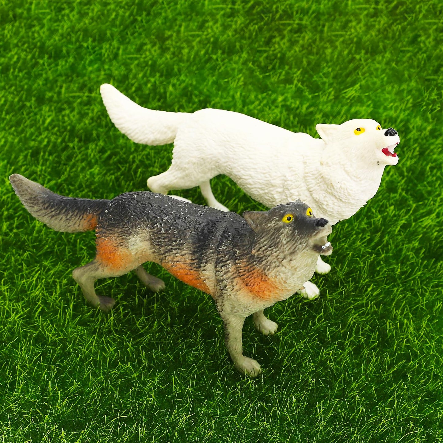 Onest 29 Pieces Mini Wolf Figurines Set Miniature Model Wolves Tree Toys Wolves Cake Toppers Decoration Small Wolf Figures For K