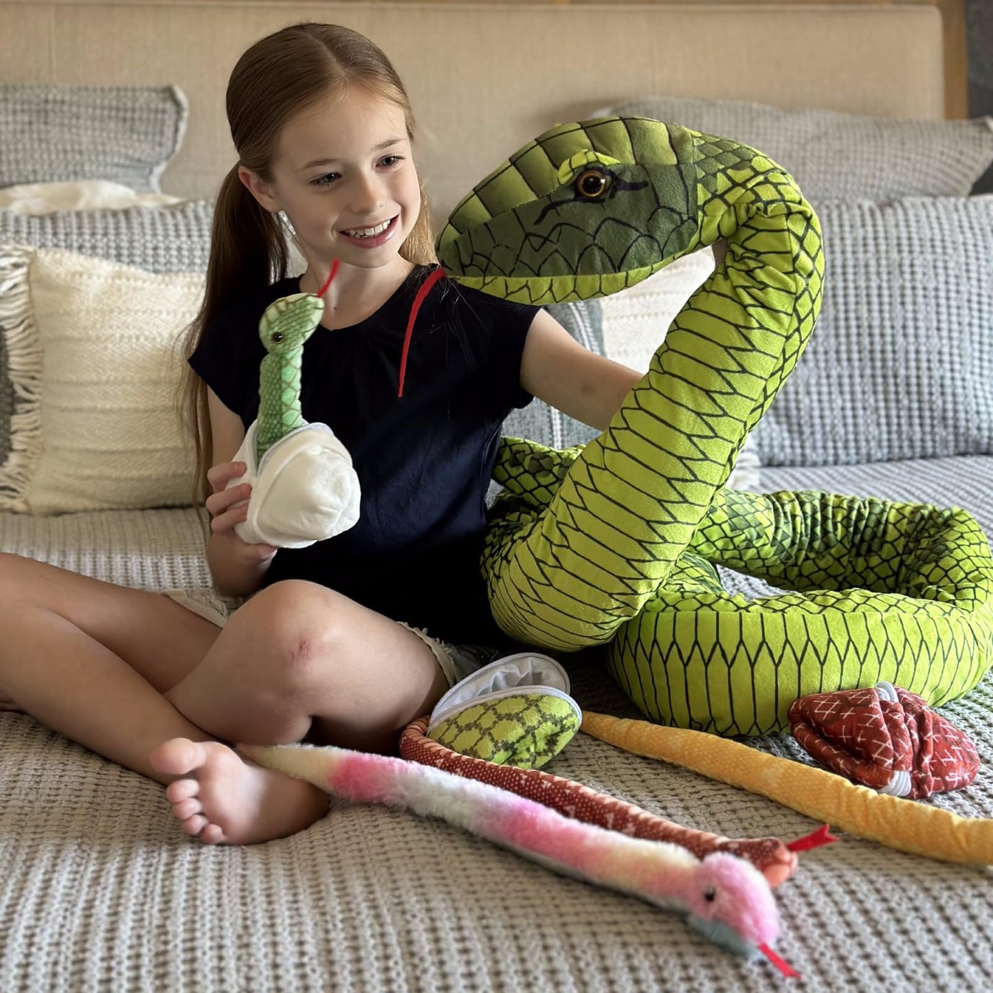 Maogolan 118 Inch Giant Green Stuffed Snake, Realistic Mommy Snake With 4 Babies & 2 Eggs Plush Toy, Large Green Boa Constrictor