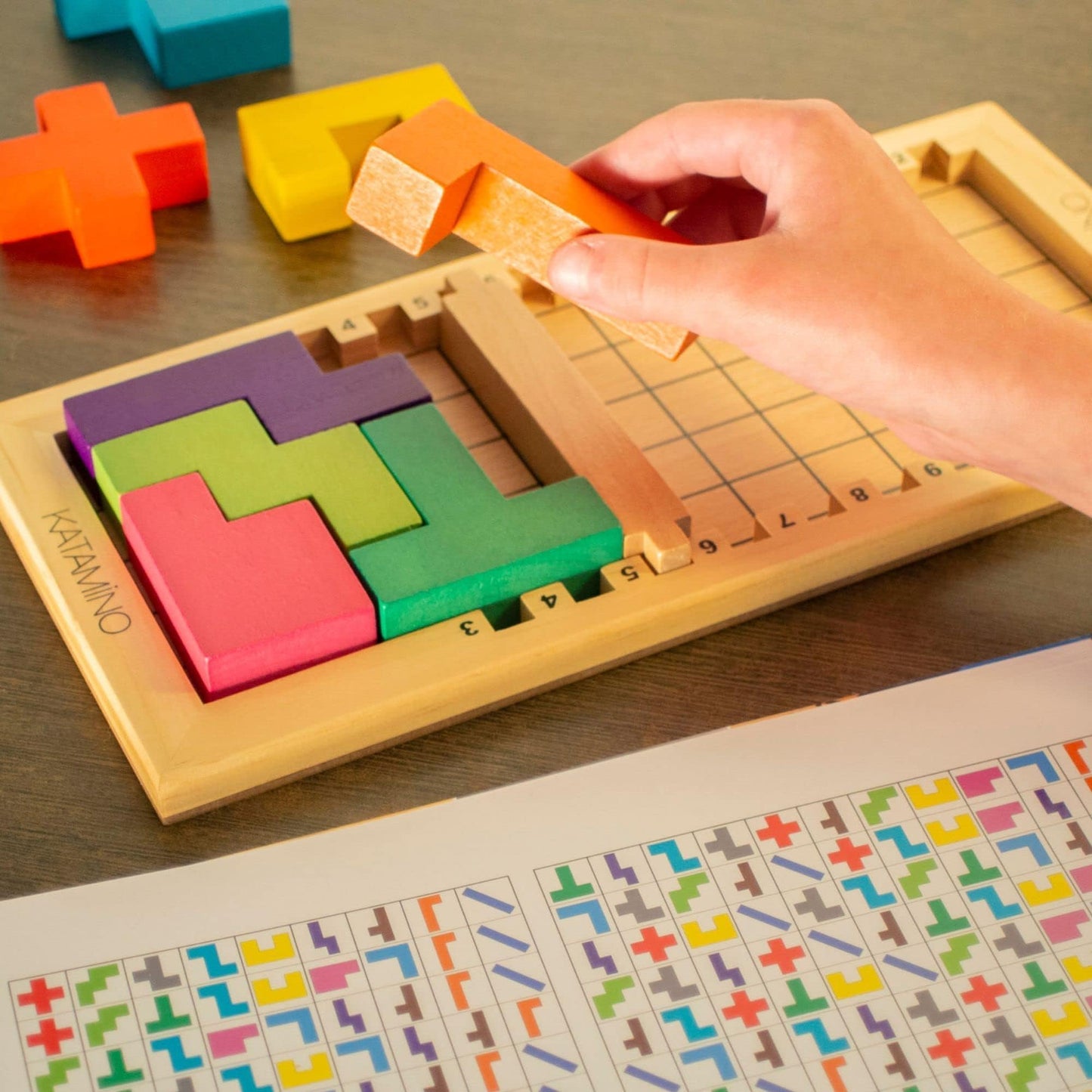 GIGAMIC Katamino Wooden Shape Puzzle Game for Ages 6+, 1-2 Players, 10 Min Playtime, Model GZKC