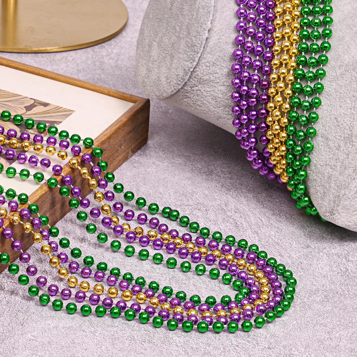 Biubumtu 30Pcs Mardi Gras Beads, Green Purple Gold 33'' Metallic Beaded Necklace Bulk Costume Stuff, Festival Parade Throw Acces