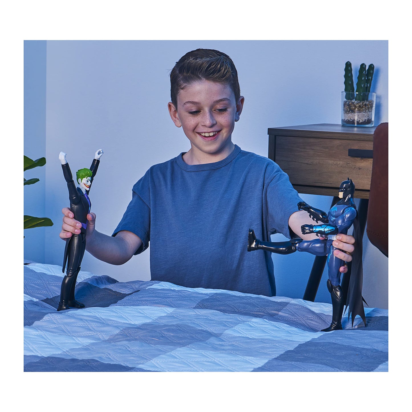 DC Comics Batman 12-inch Bat-Tech Batman Action Figure (Black/Blue Suit), Kids Toys for Boys Aged 3 and up
