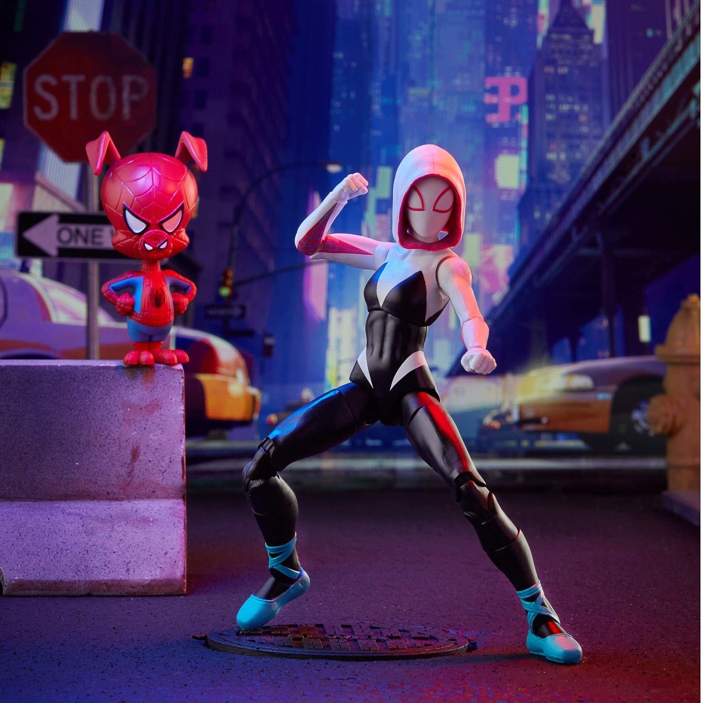 Spider-Man Hasbro Marvel Legends Series Into The Spider-Verse Gwen Stacy 6-Inch Collectible Action Figure Toy, With Spider-Ham Mini-Figure