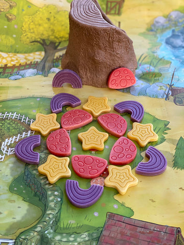 Scenery Stones Fairy Tale Play, Set of 18