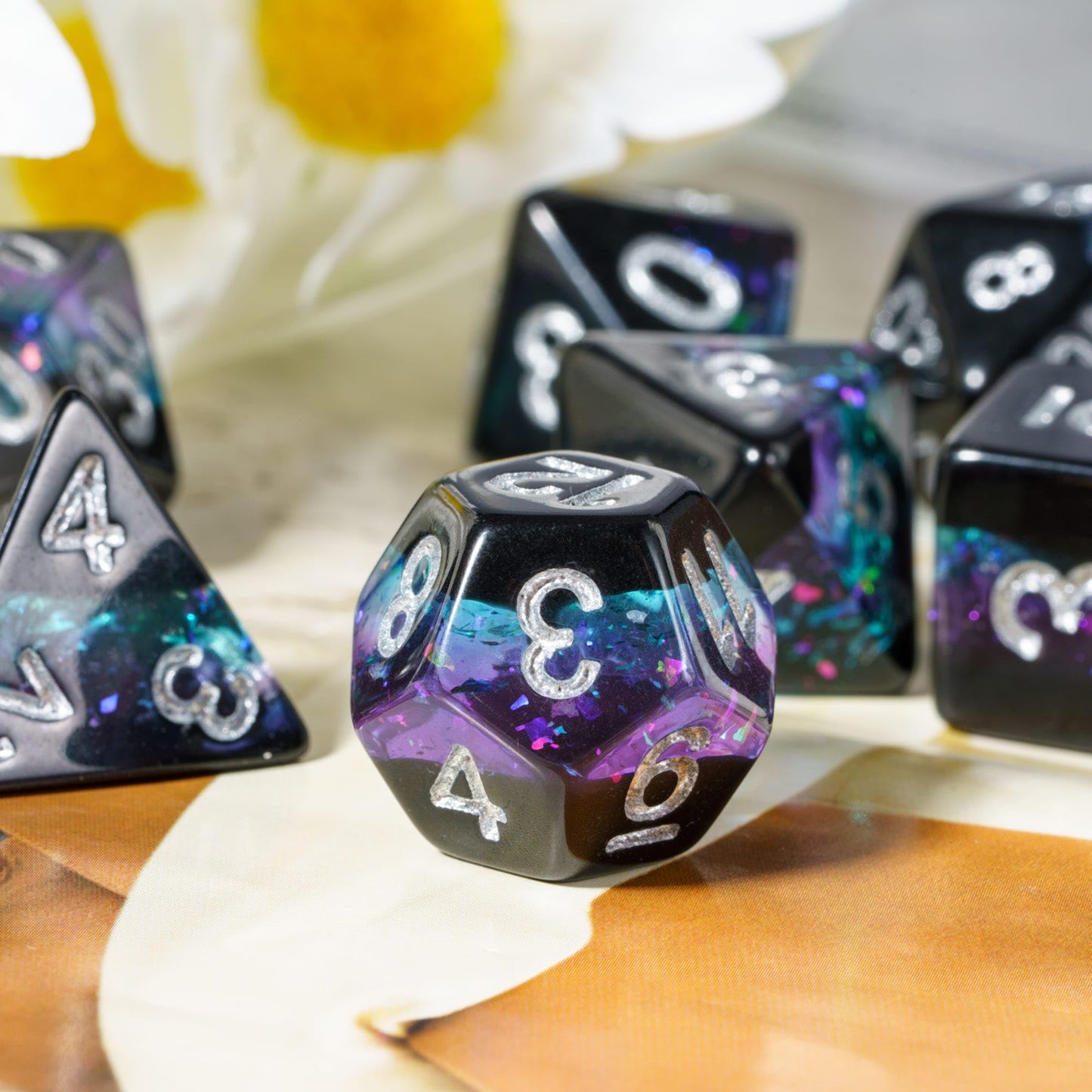 HDdais DND Dice Set, 7PCS Polyhedral Dice Set Filled Foil for Dungeons and Dragons, D&D Dice for Role Playing Game and Tabletop