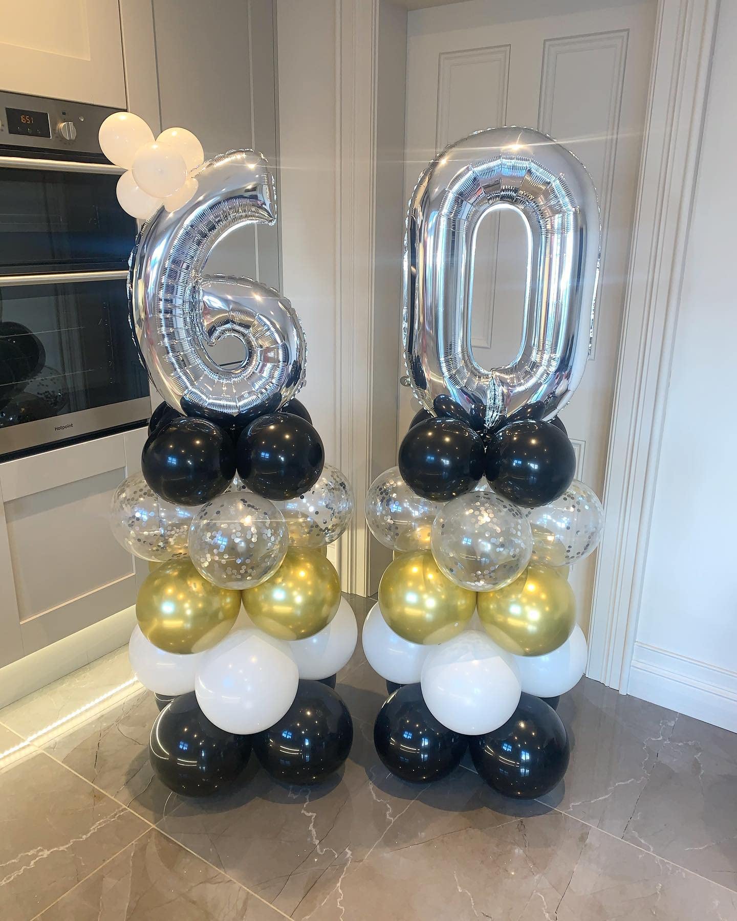 LHOAVWE 40 Inch Silver 60 Foil Mylar Balloons - Jumbo Digital Number 60 for Birthday Party & Anniversary Decorations
