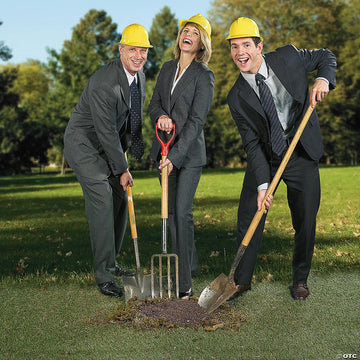 Fun Express Yellow Construction Hats for Kids - Party and Costume Accessories - VBS Vacation Bible School Supplies/Decor - Set o