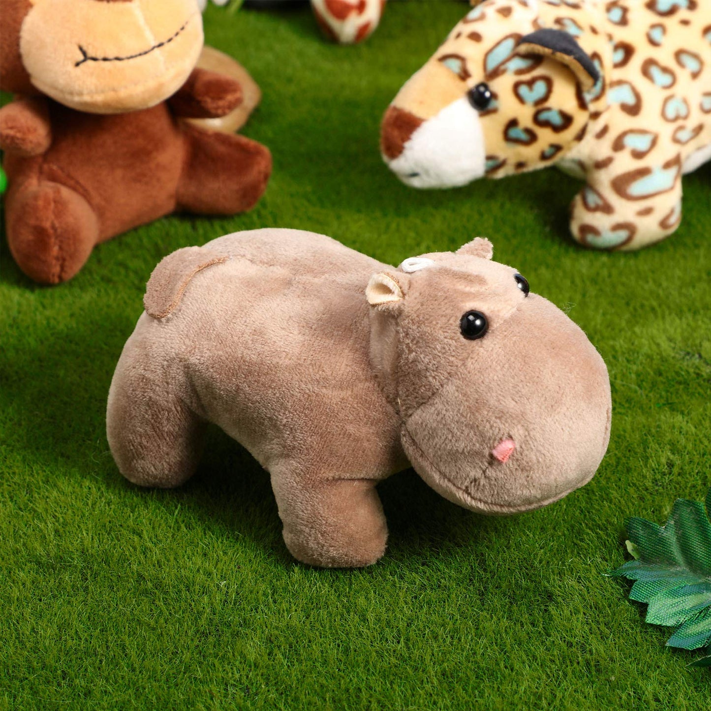 Sumind 12 Pieces Valentine'S Day Mini Stuffed Forest Animals Jungle Animal Plush Toys 4.8 Inch Cute Plush Elephant Lion Giraffe Tiger Plush For Animal Themed Parties Achievement(Sitting, Lying)