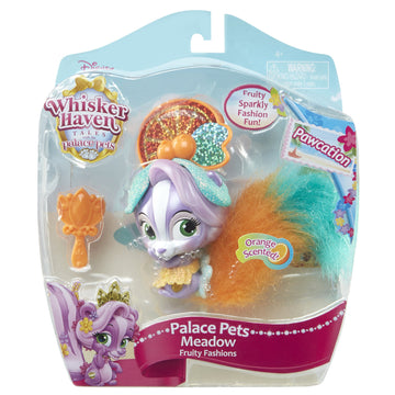 Palace Pets Pawcation Fruity Fashion Rapunzel'S Skunk Meadow Toy