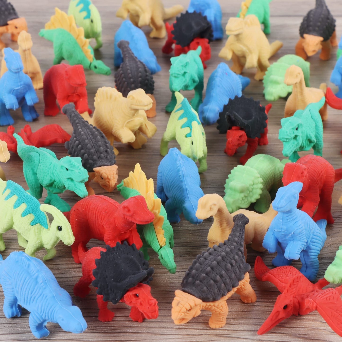 Cllayees 72 Pcs Animal Erasers For Kids, Dinosaur Erasers Puzzle 3D Eraser Bulk, Mini Eraser Dinosaur Toys, Desk Pets For Students Classroom Prizes Class Rewards Party Favors