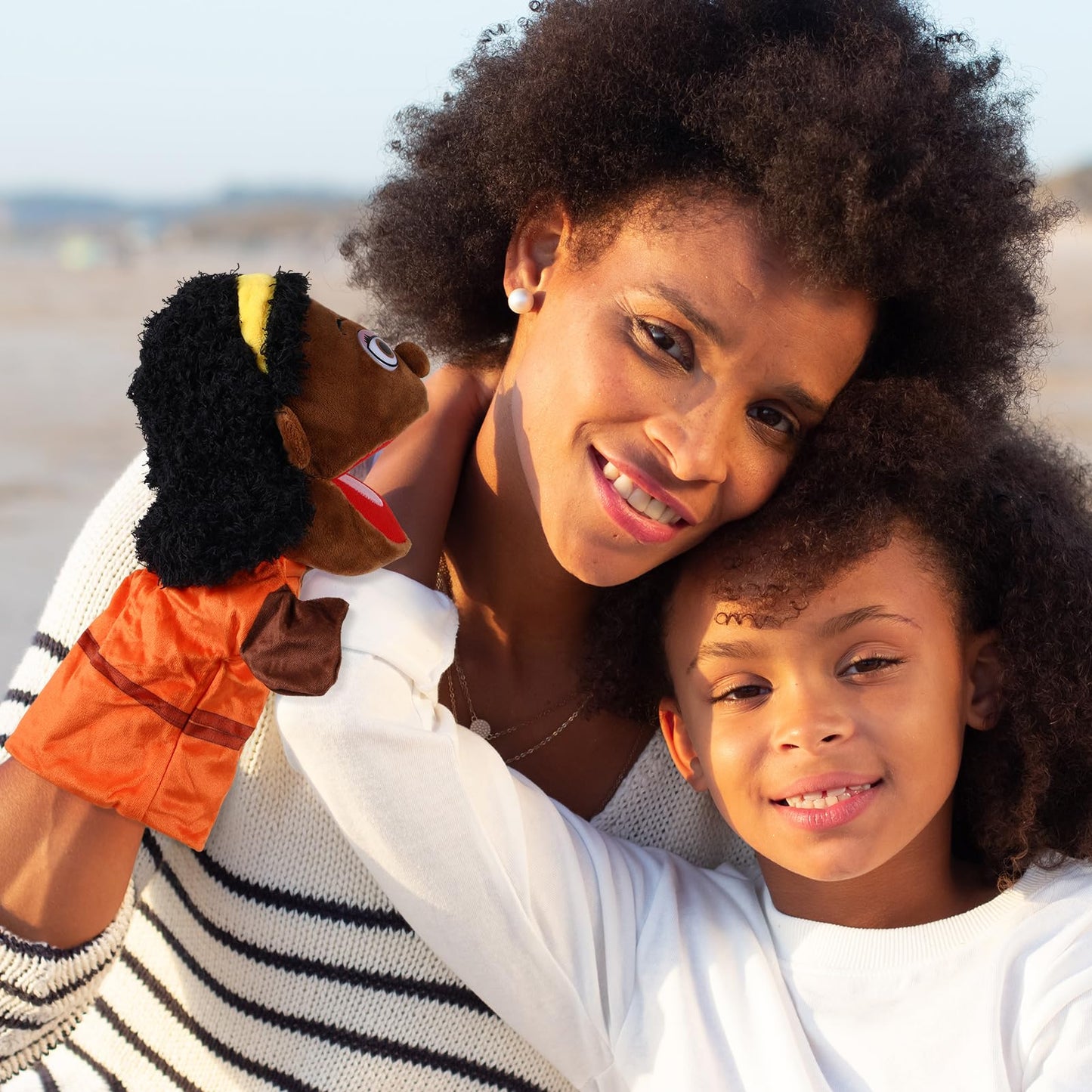 1 Pcs Family Hand Puppets 12 Inch Grandparents, Mom & Dad, Brother & Sister Plush Hand Puppet Toys Role-Play Toy Puppets For Kids Storytelling Imaginative Pretend Play Teaching Preschool(Black Mom)