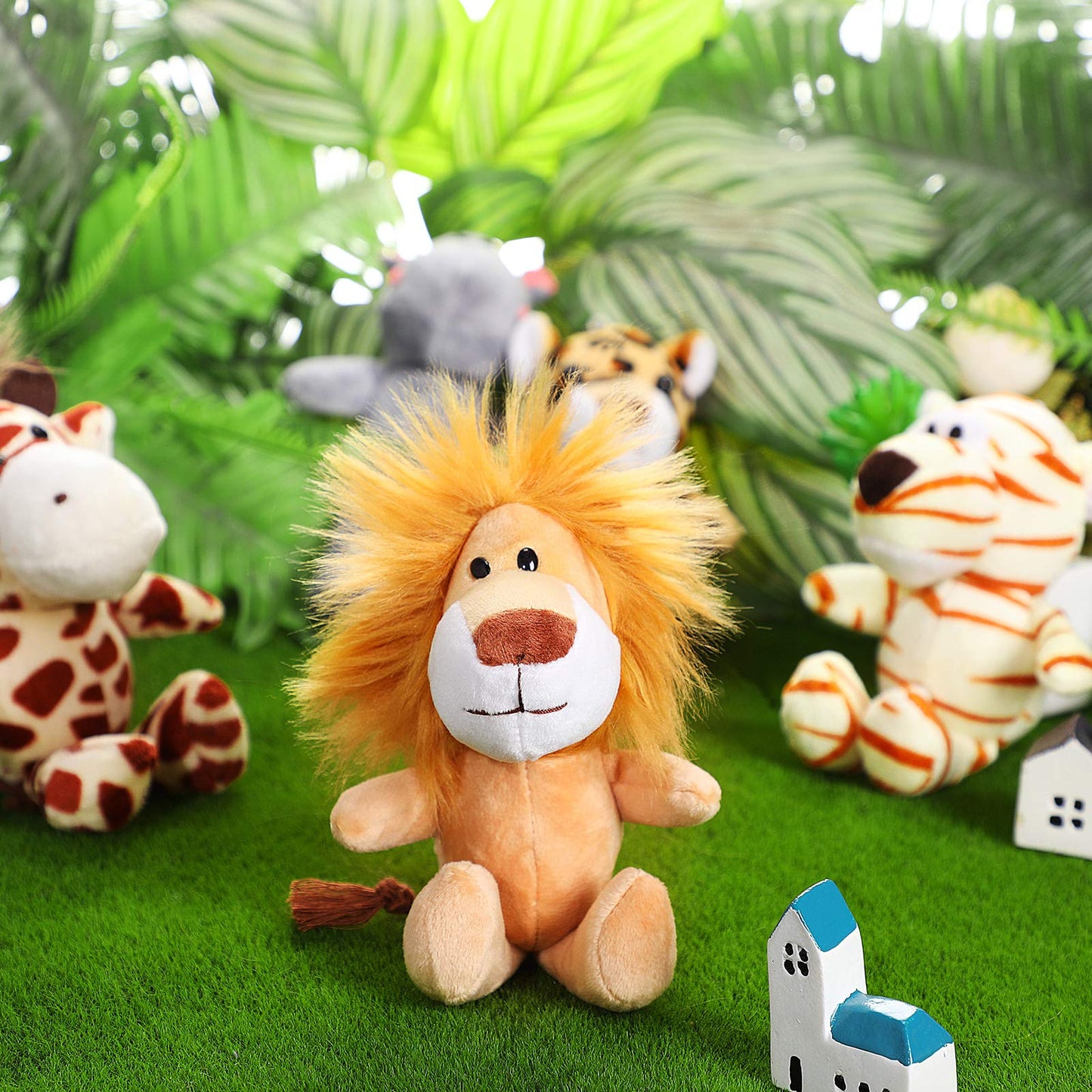 Sumind 12 Pieces Valentine'S Day Mini Stuffed Forest Animals Jungle Animal Plush Toys 4.8 Inch Cute Plush Elephant Lion Giraffe Tiger Plush For Animal Themed Parties Achievement(Standing)