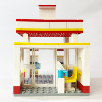 Brick Loot Mini City Gas Fuel Station Toy Building Block Set Custom Designed Model for mature-themeds & Kids Age 6+ 100% Compatible with Lego and Other Major Toy Building Block Brick Brands 146 Pieces