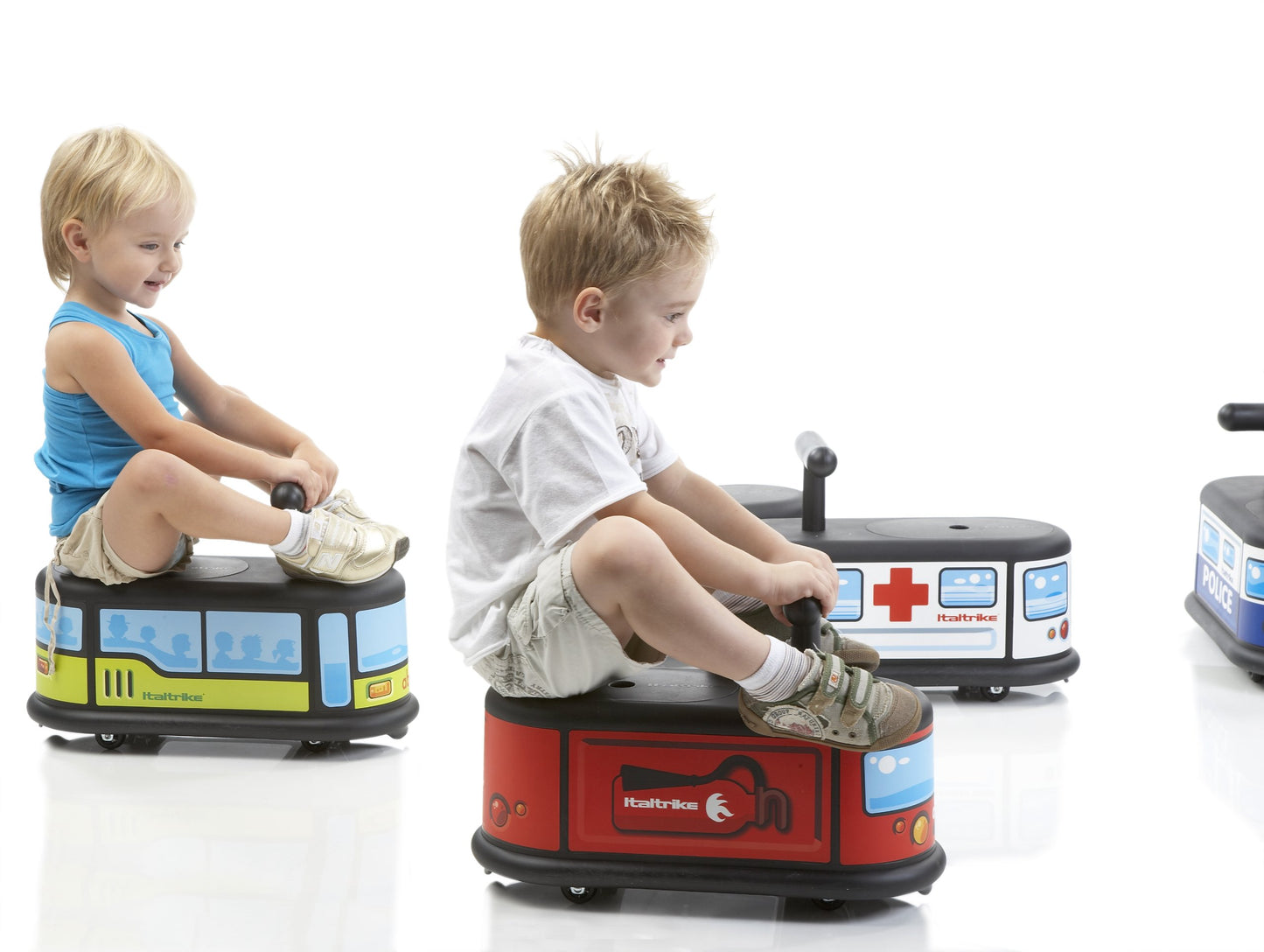 Italtrike La Cosa Ride On Toy For Toddlers & Kids, Indoor & Outdoor Use, Safe Design, Sturdy 360-Degree Child-Safe Wheels, Features Storage Compartment, 1-6 Years, Made In Italy (Police)